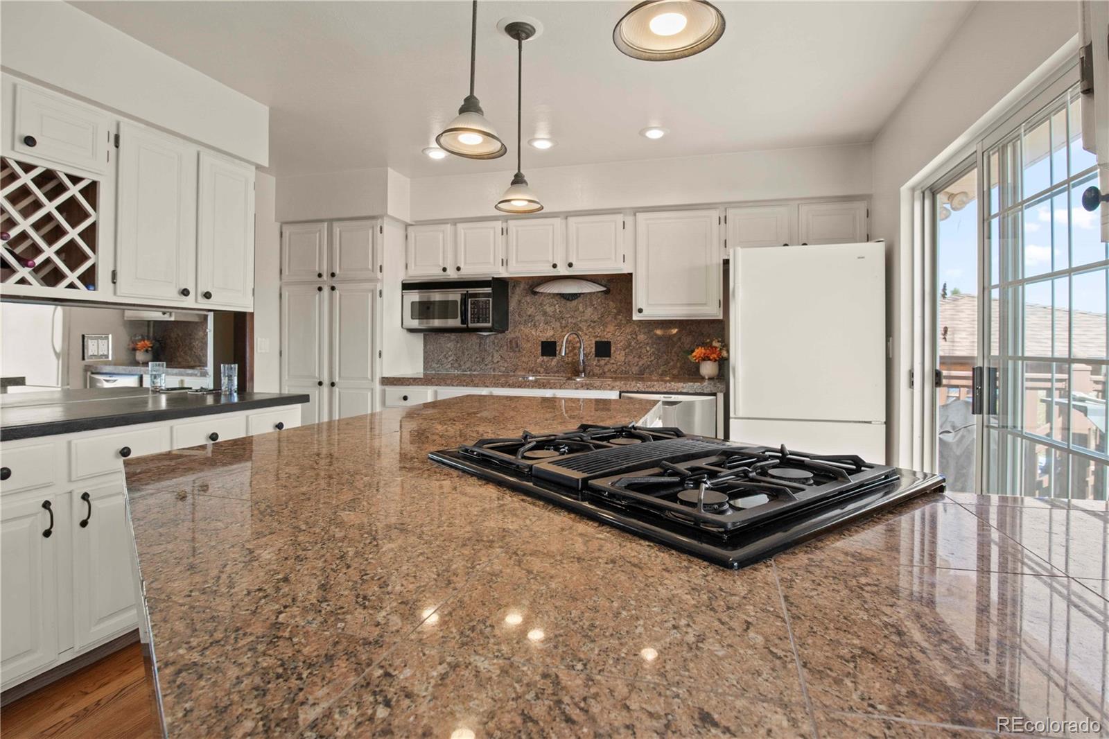 MLS Image #10 for 6492 s piney creek circle,centennial, Colorado