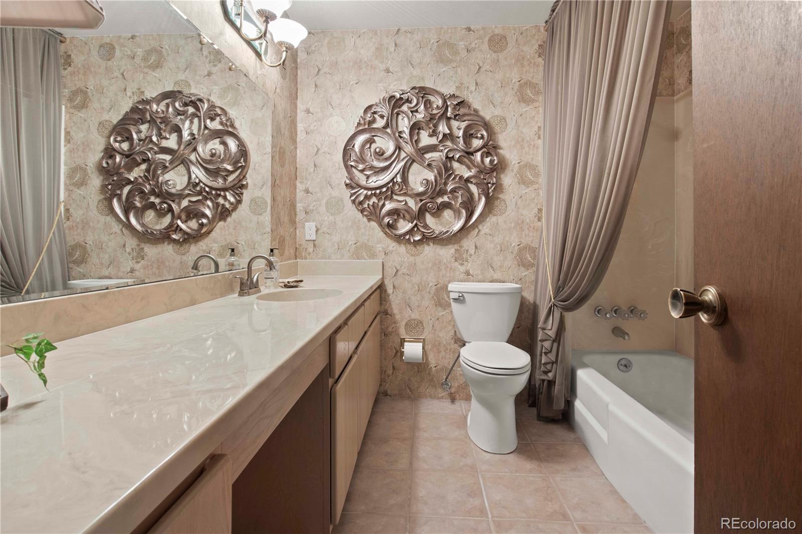 MLS Image #16 for 6492 s piney creek circle,centennial, Colorado