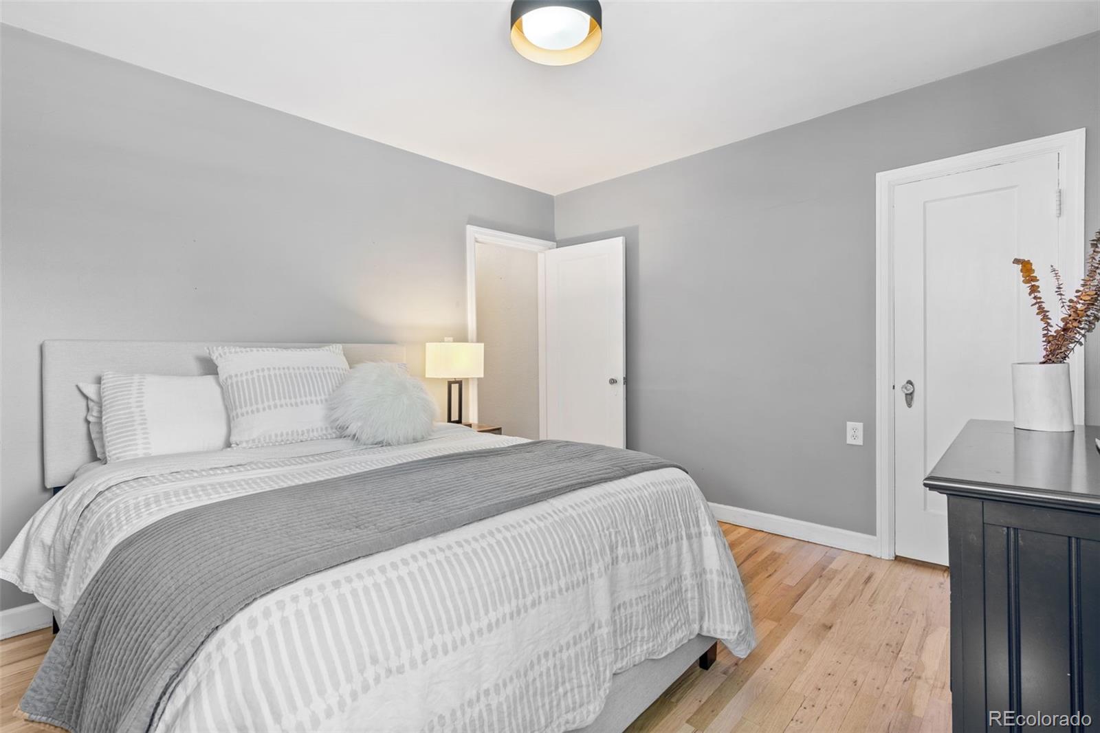 MLS Image #18 for 3820 s grant street,englewood, Colorado