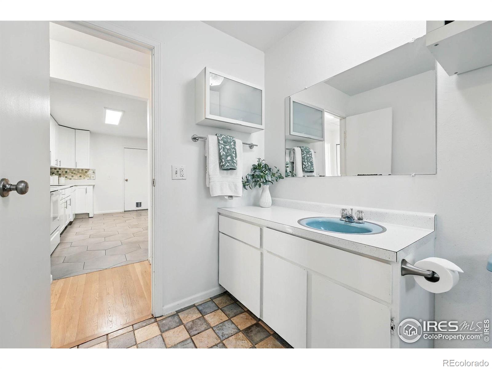 MLS Image #22 for 2511  brentwood street,lakewood, Colorado