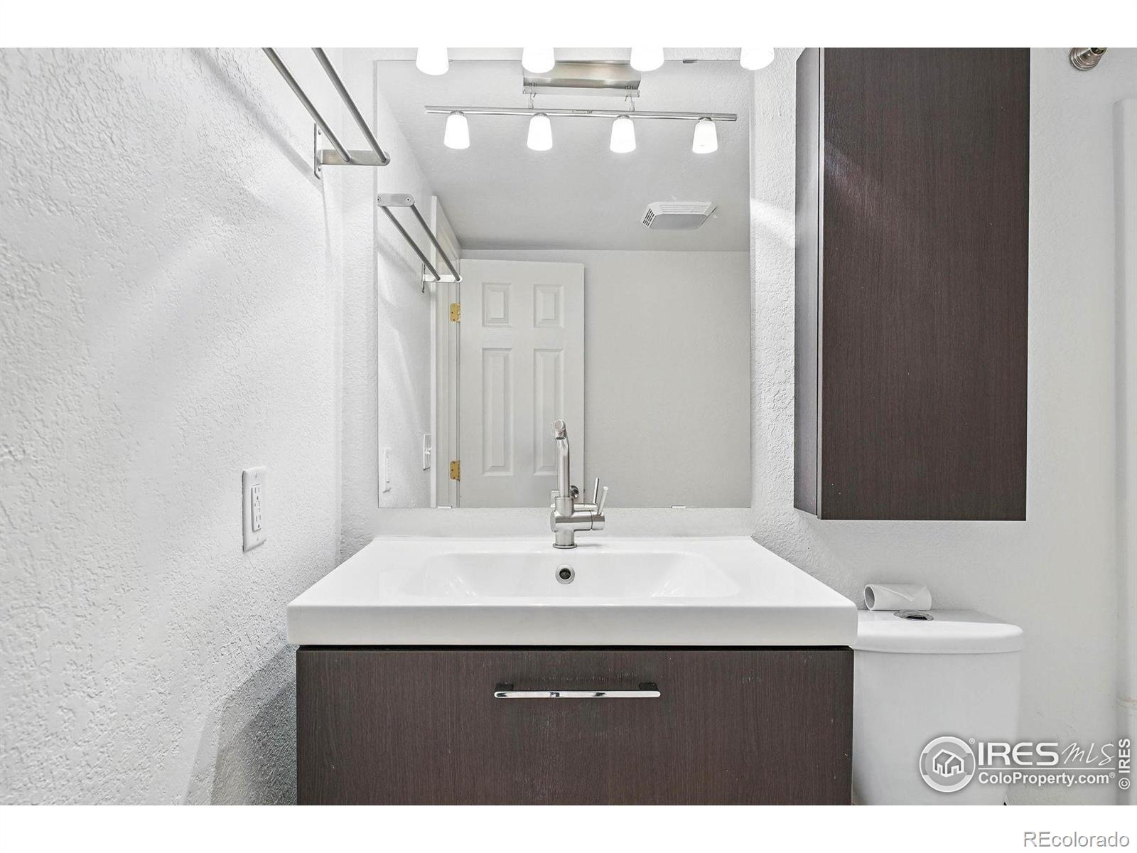 MLS Image #31 for 2511  brentwood street,lakewood, Colorado