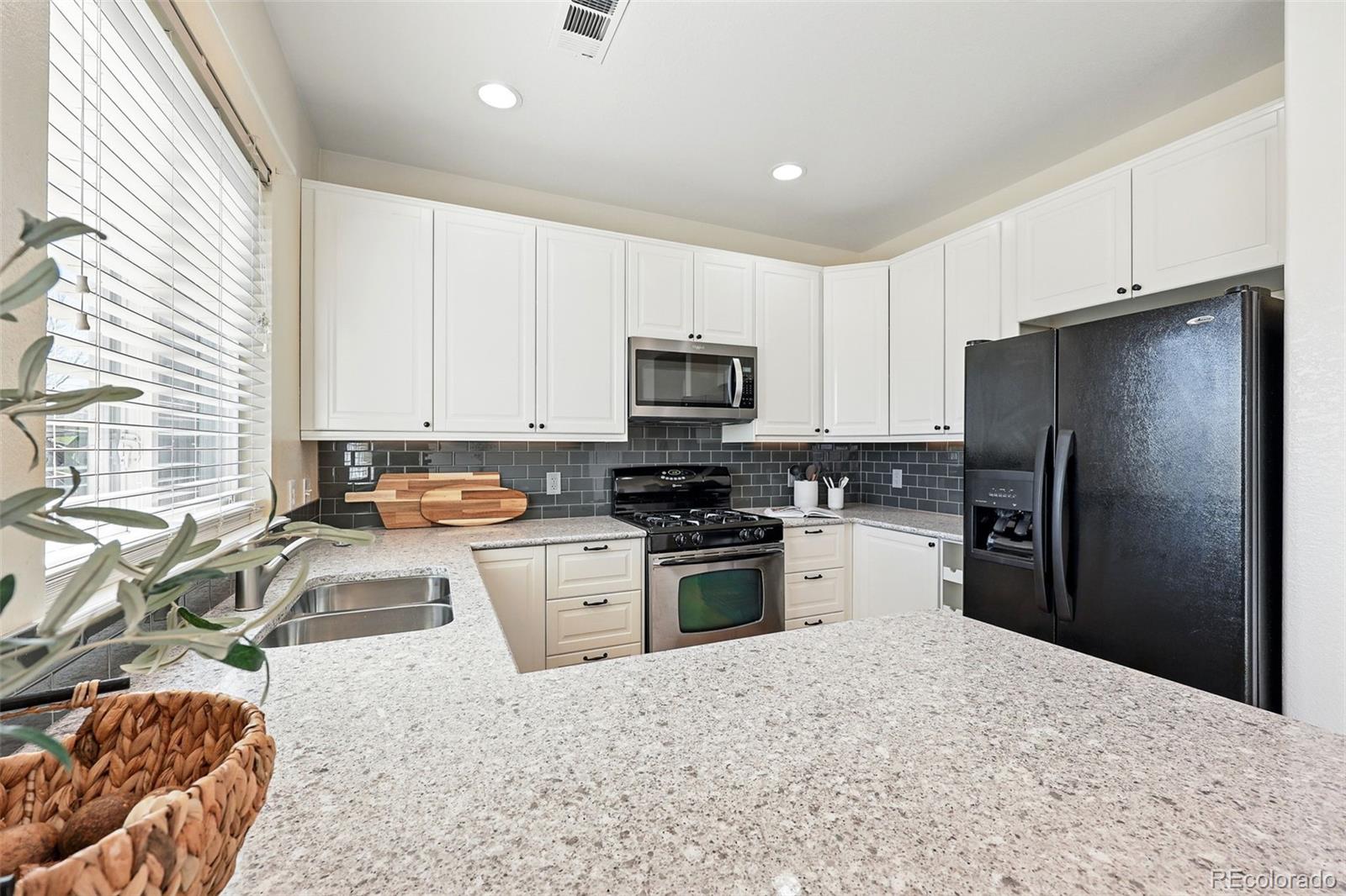 MLS Image #8 for 13122  grant circle,thornton, Colorado