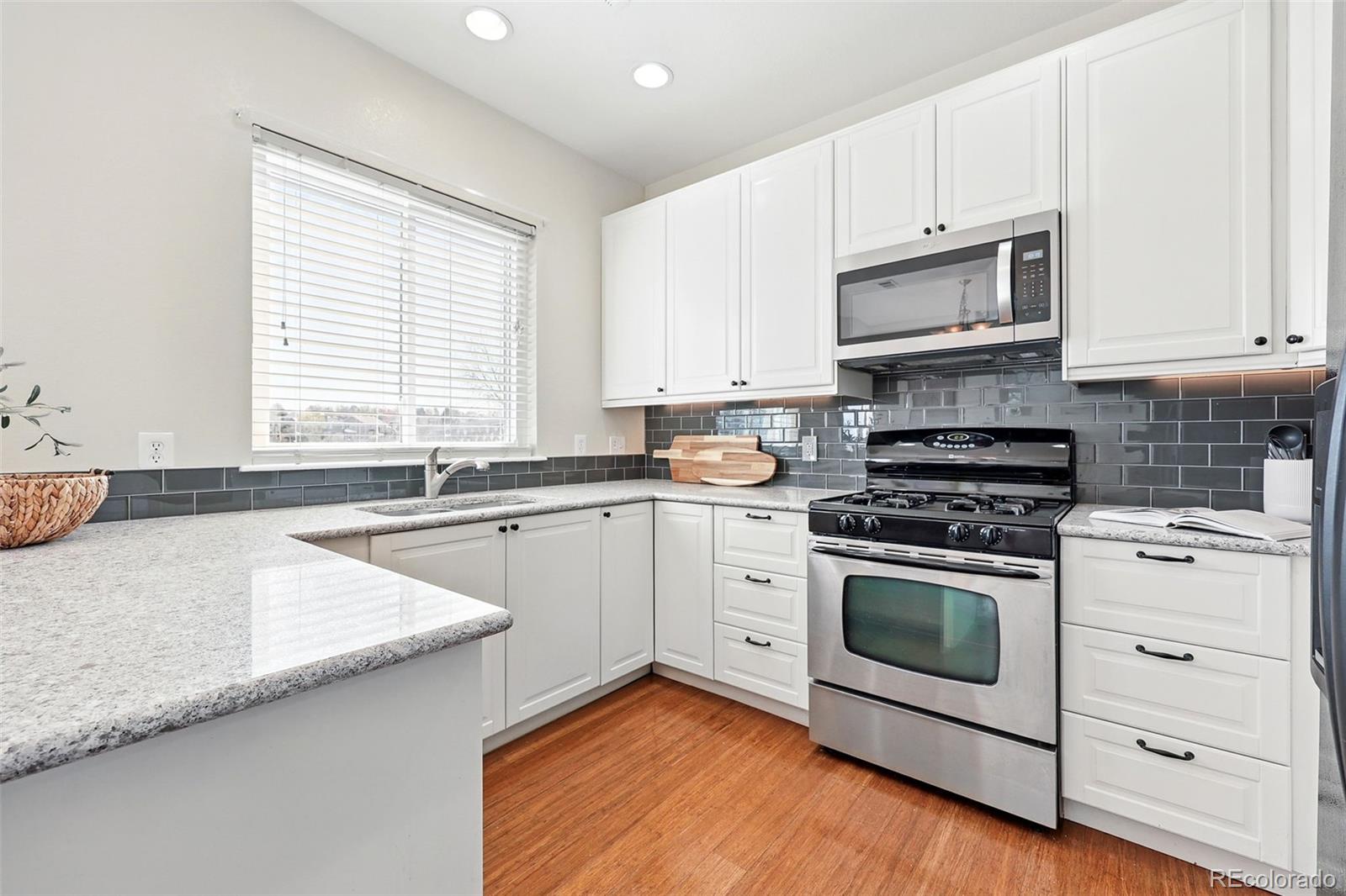MLS Image #9 for 13122  grant circle,thornton, Colorado