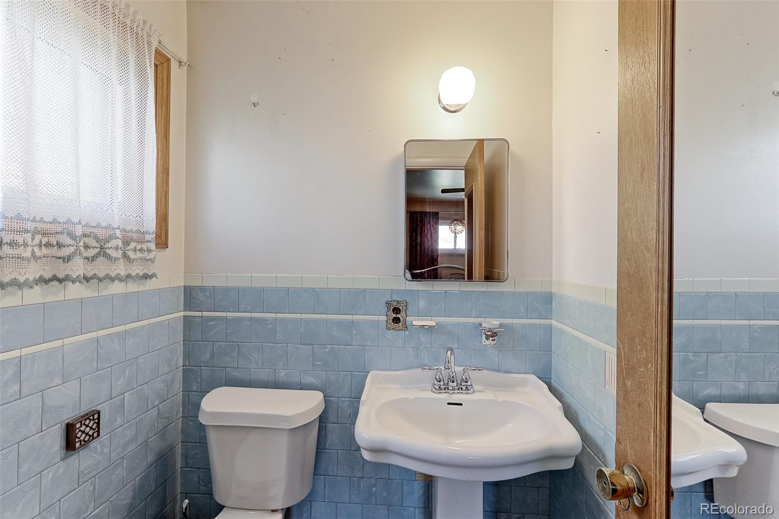 MLS Image #10 for 10438  williams street,northglenn, Colorado