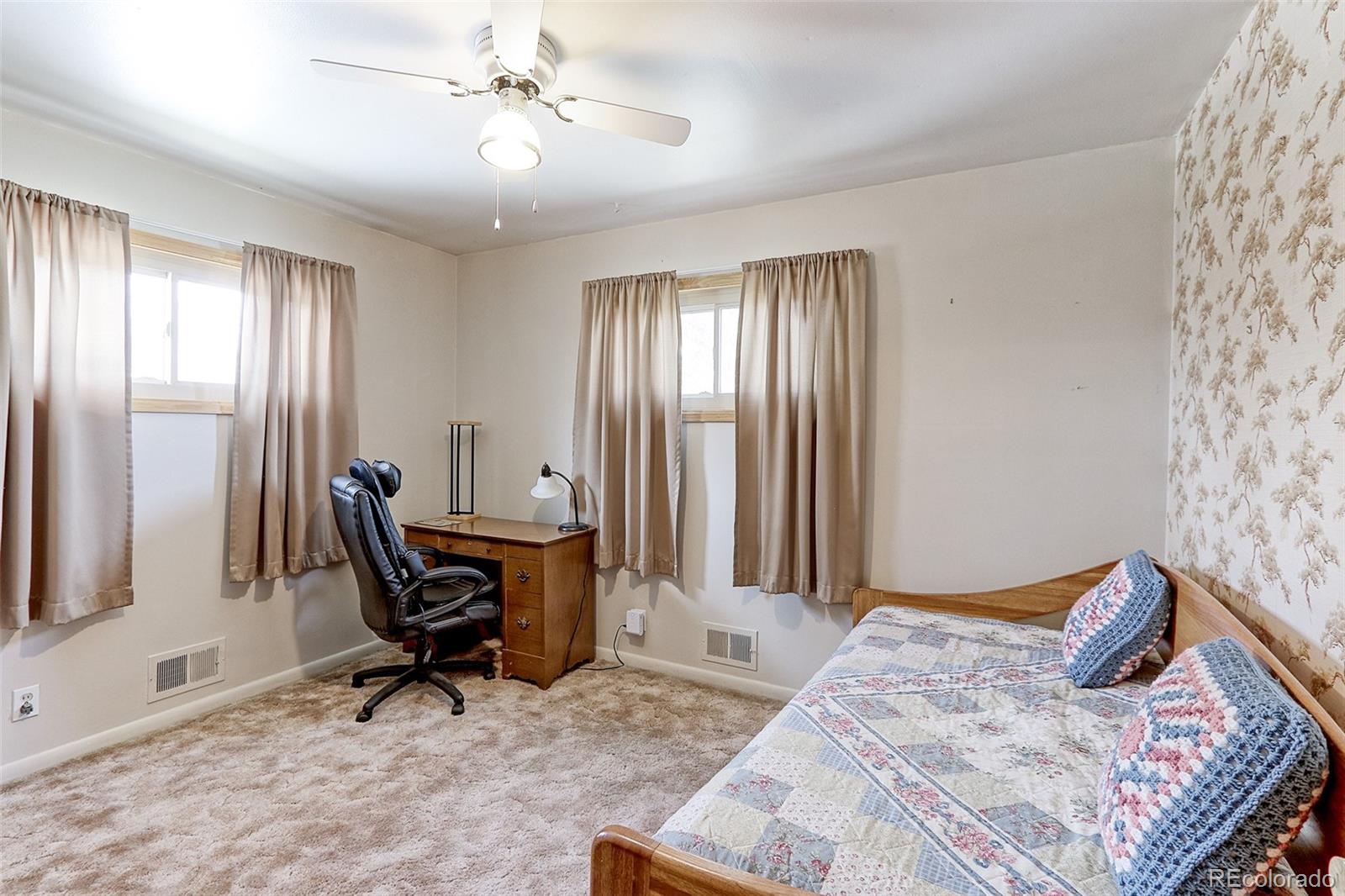 MLS Image #11 for 10438  williams street,northglenn, Colorado