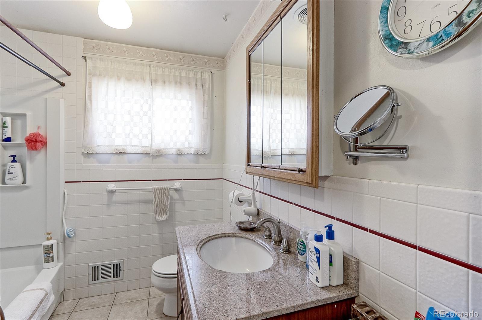 MLS Image #12 for 10438  williams street,northglenn, Colorado