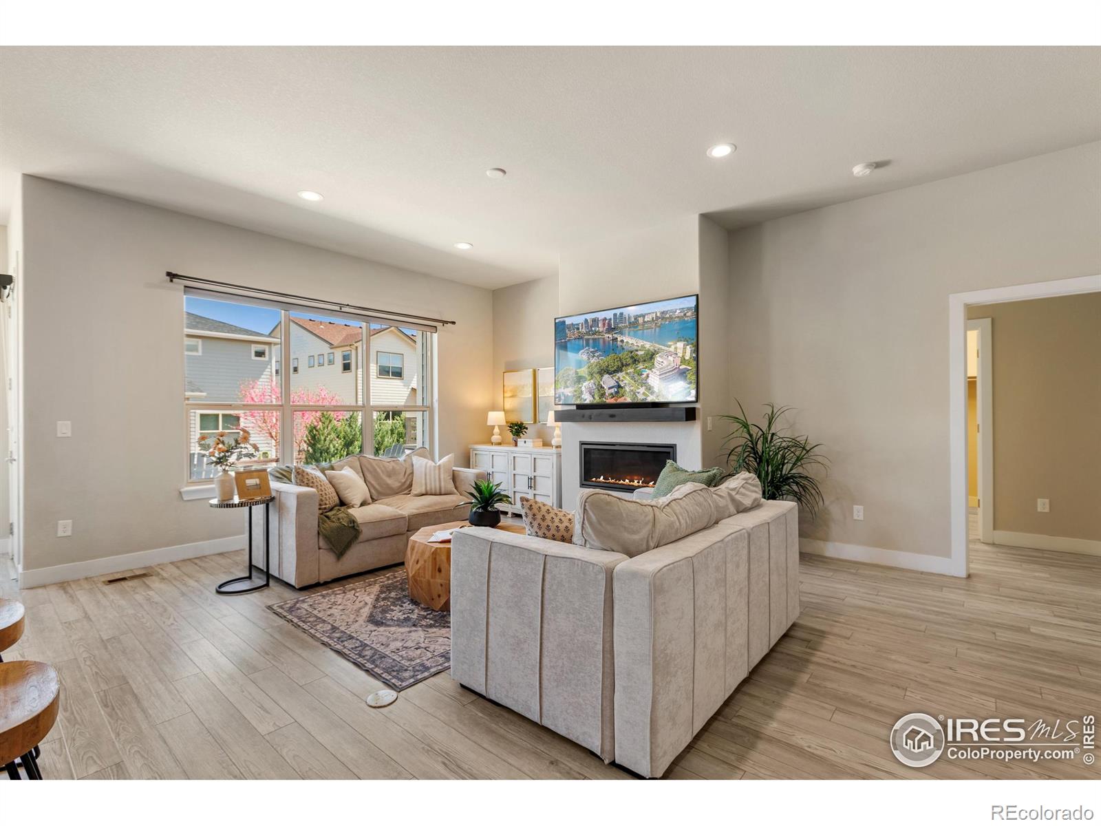 MLS Image #6 for 6020  fall harvest way,fort collins, Colorado