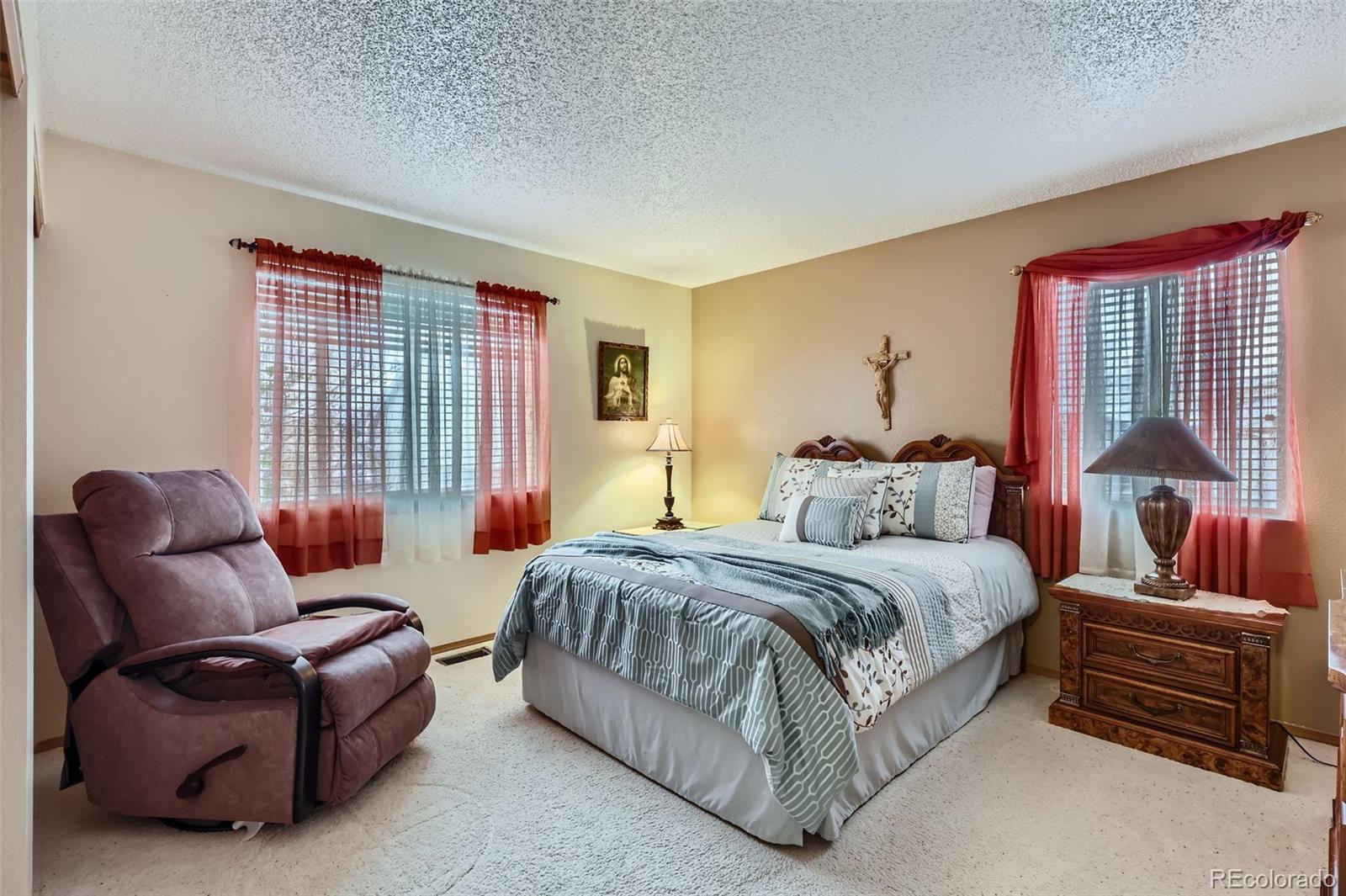 MLS Image #11 for 4933  altura street,denver, Colorado