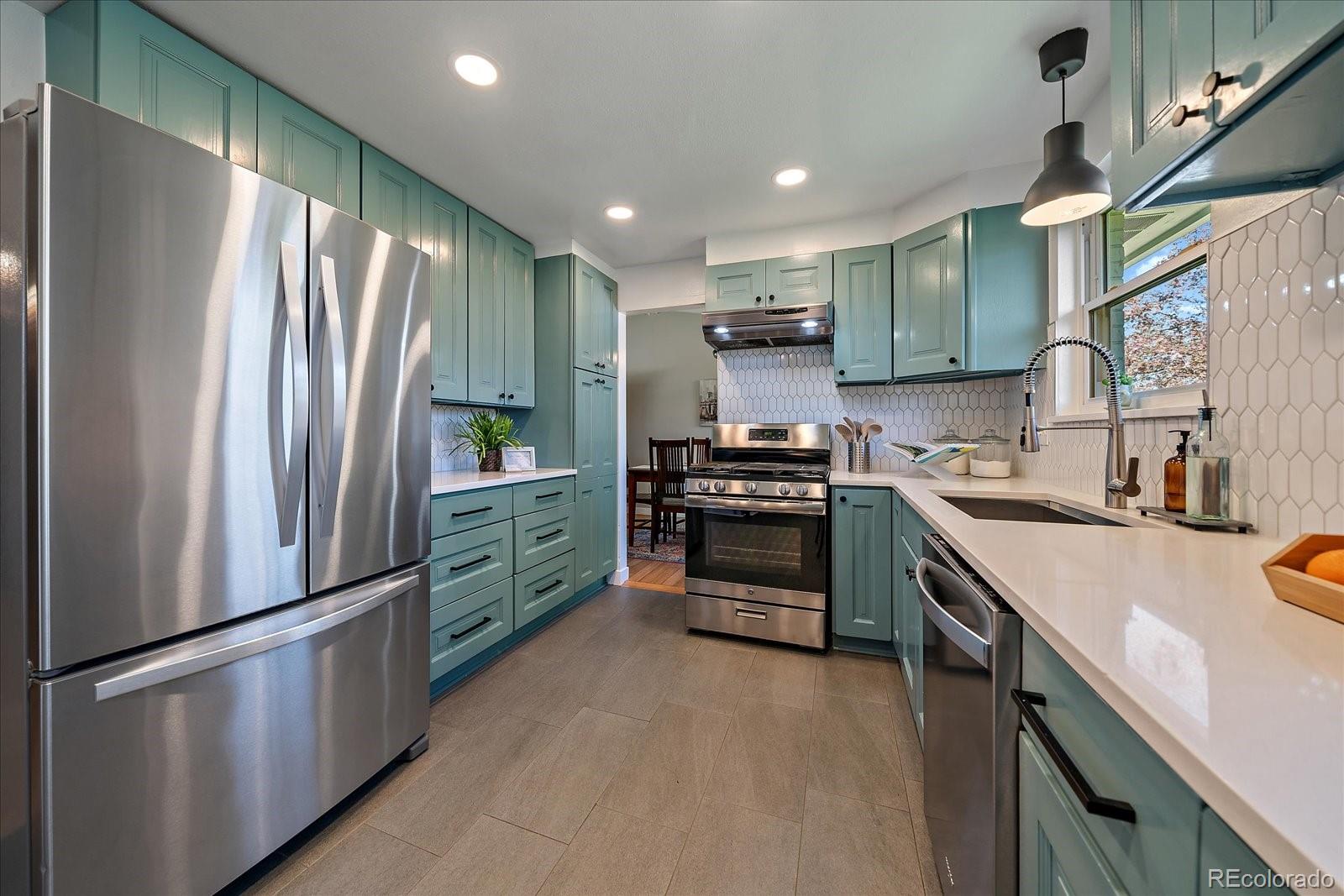 MLS Image #9 for 12155 w 68th place,arvada, Colorado