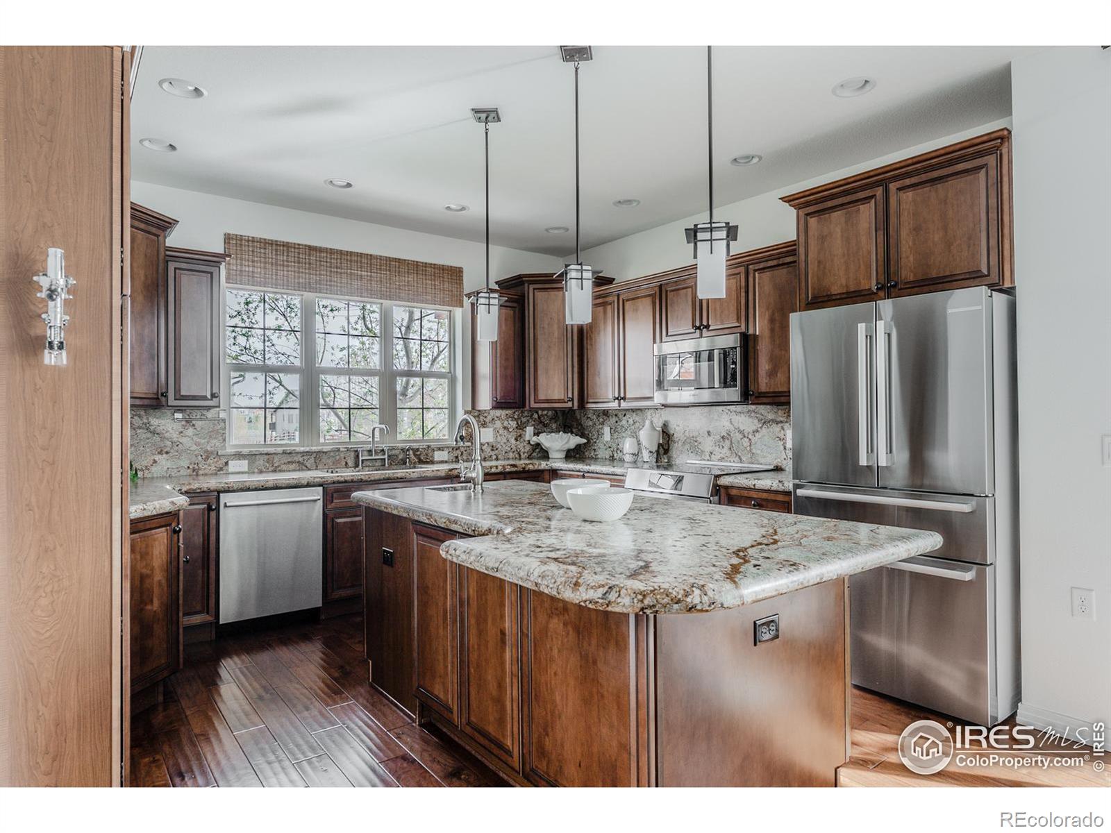MLS Image #3 for 869  bluestem lane,louisville, Colorado