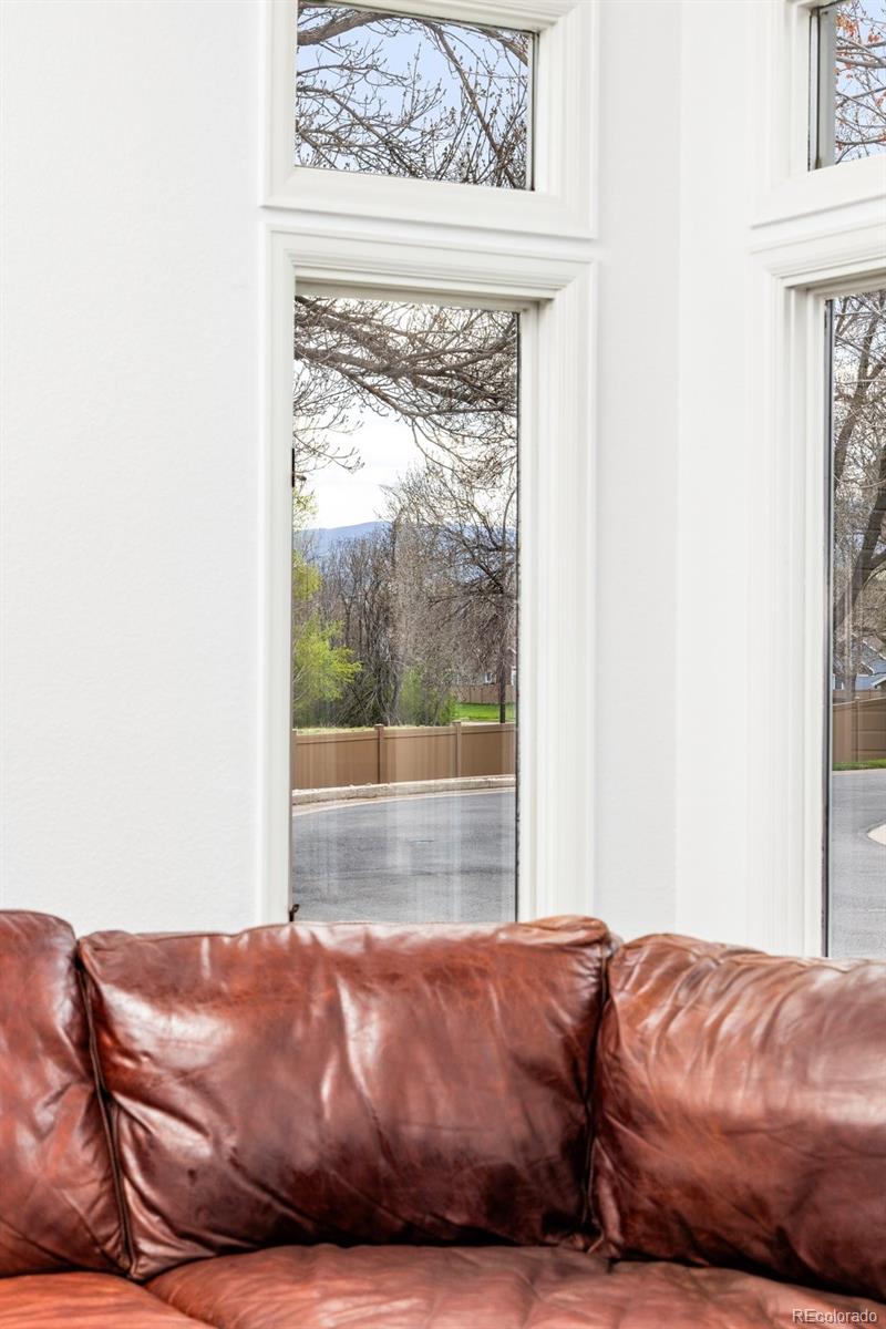 MLS Image #5 for 2590 s independence street,lakewood, Colorado