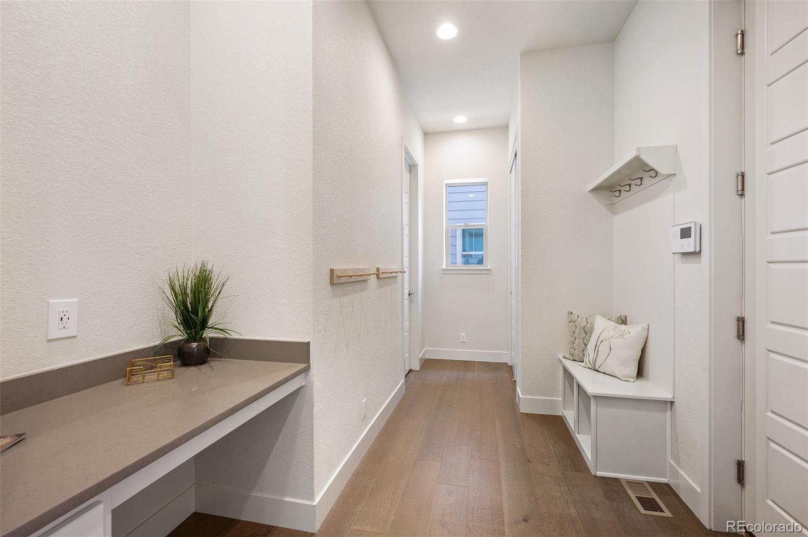 MLS Image #14 for 9007 e 60th avenue,denver, Colorado