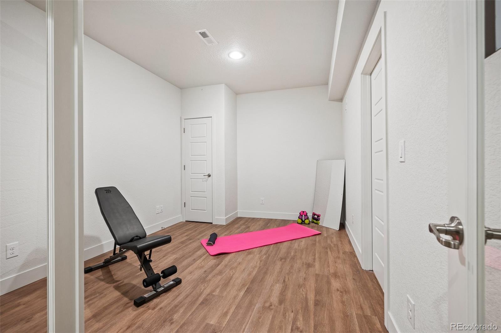MLS Image #26 for 9007 e 60th avenue,denver, Colorado