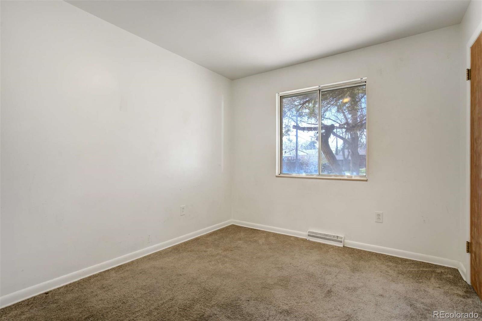MLS Image #11 for 476  zion street,aurora, Colorado