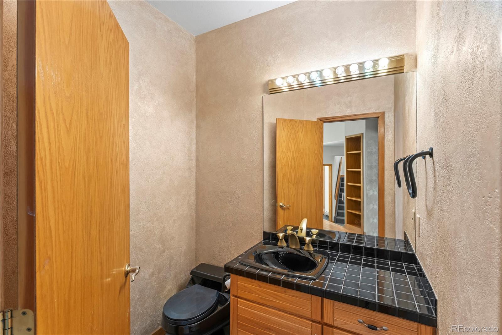 MLS Image #10 for 3170  angel terrace,colorado springs, Colorado