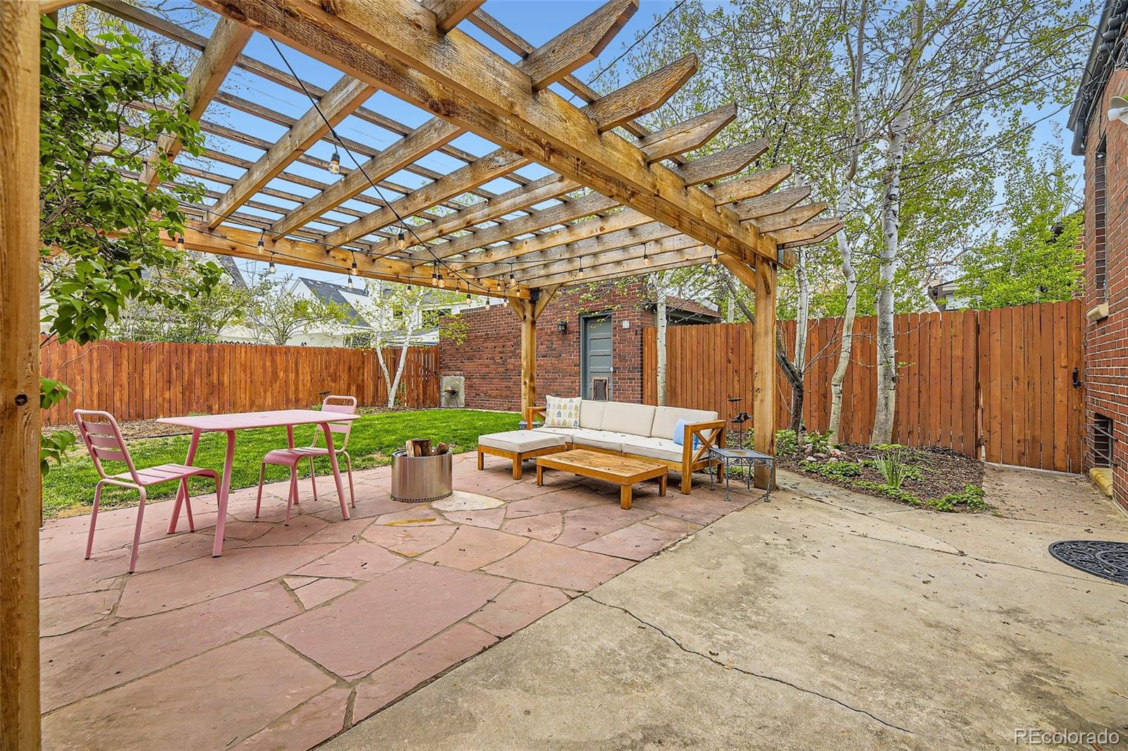 MLS Image #22 for 944 s euclid way,denver, Colorado