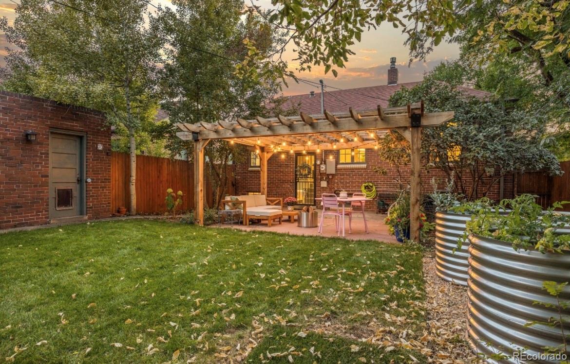 MLS Image #23 for 944 s euclid way,denver, Colorado