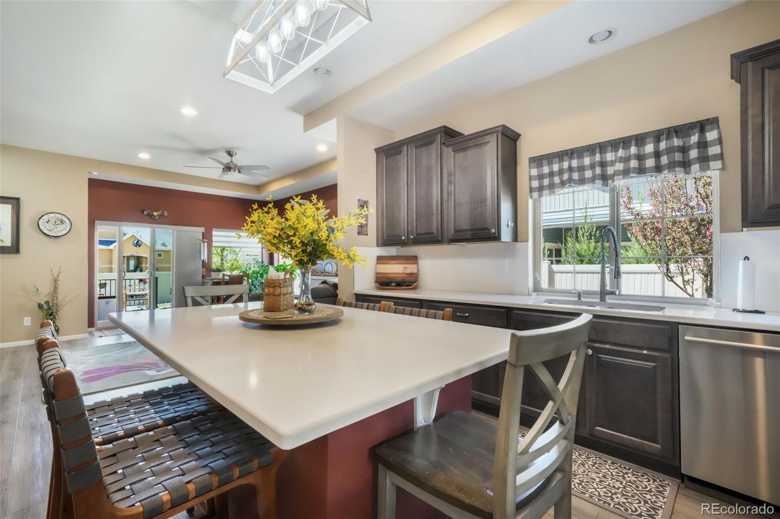 MLS Image #3 for 6555  golden briar lane,colorado springs, Colorado