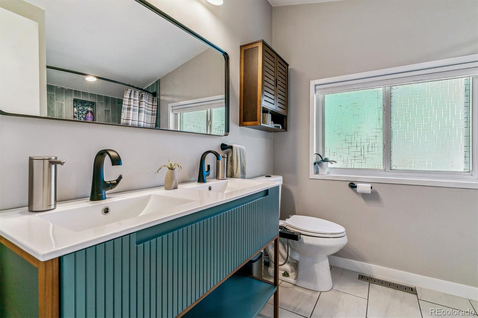 MLS Image #24 for 1325 s ivy way,denver, Colorado