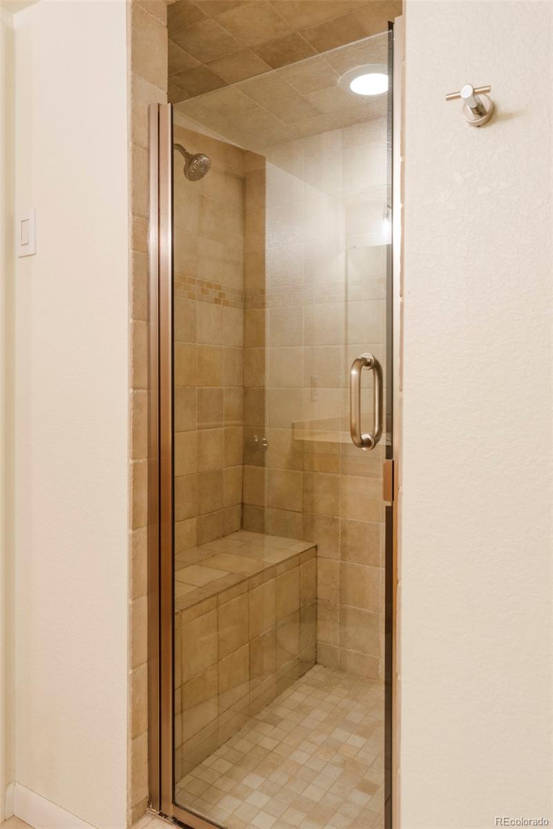 MLS Image #21 for 1055 s clayton way,denver, Colorado