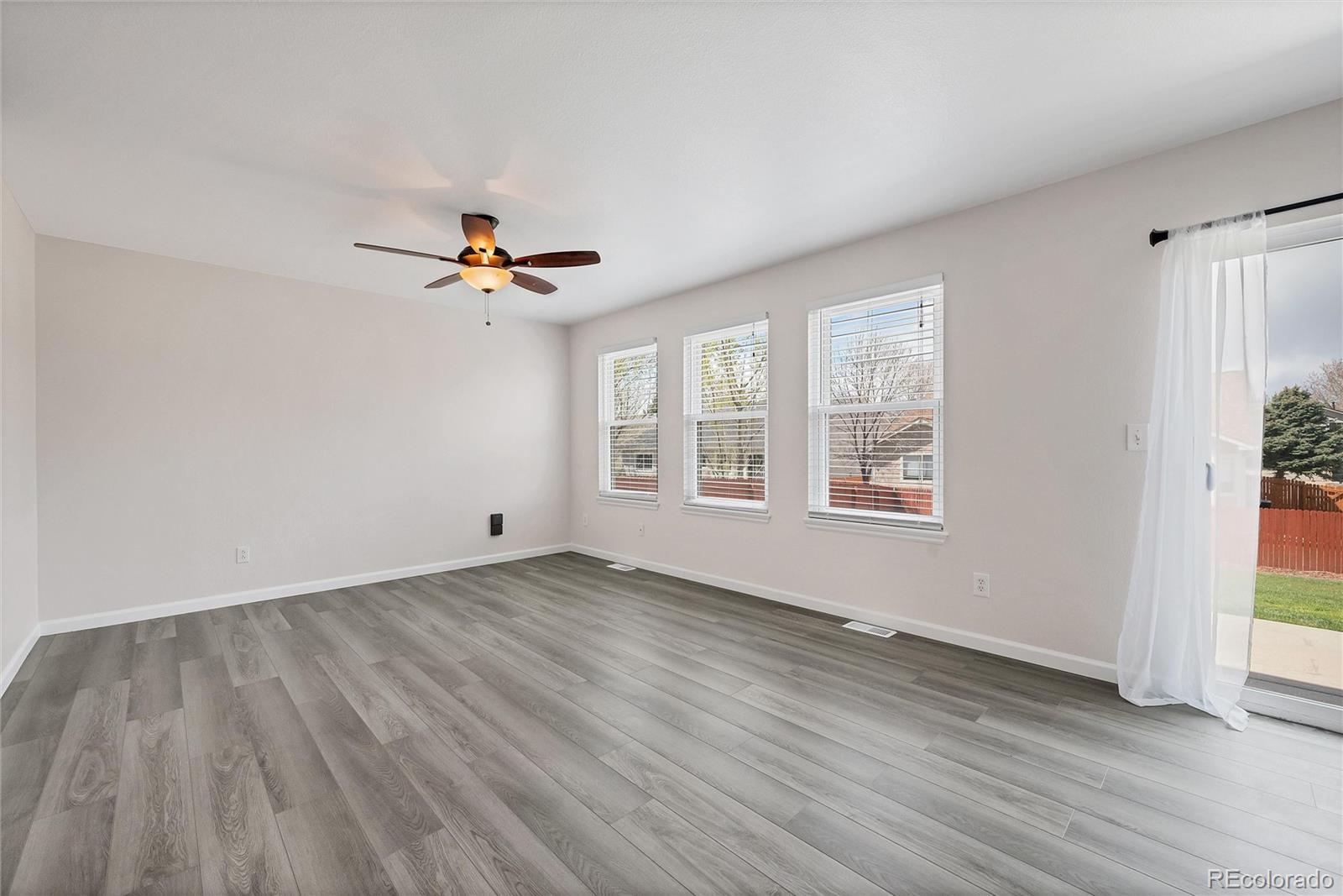 MLS Image #3 for 5237 s malaya way,centennial, Colorado