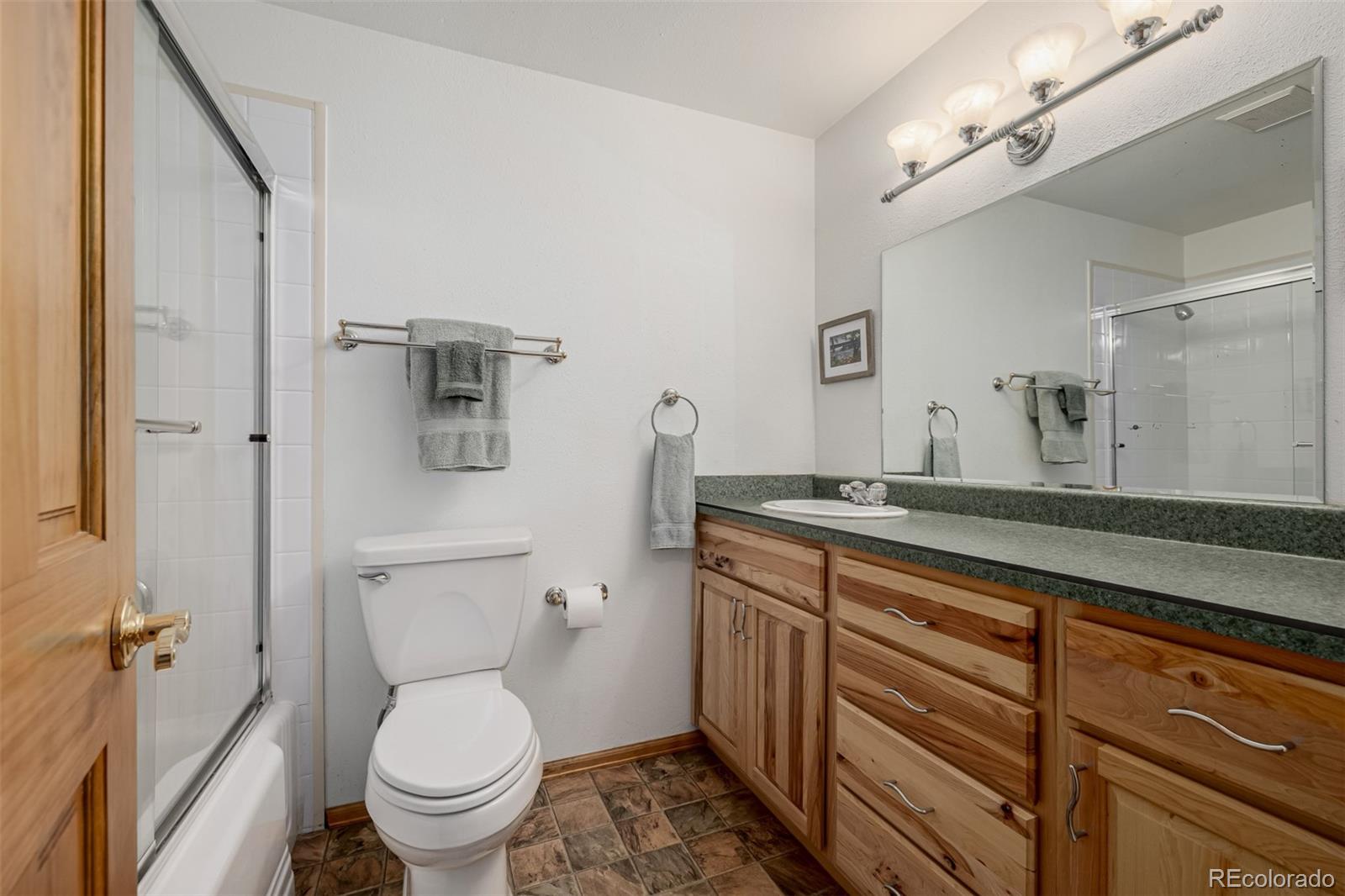 MLS Image #26 for 4555 e 121st court,thornton, Colorado