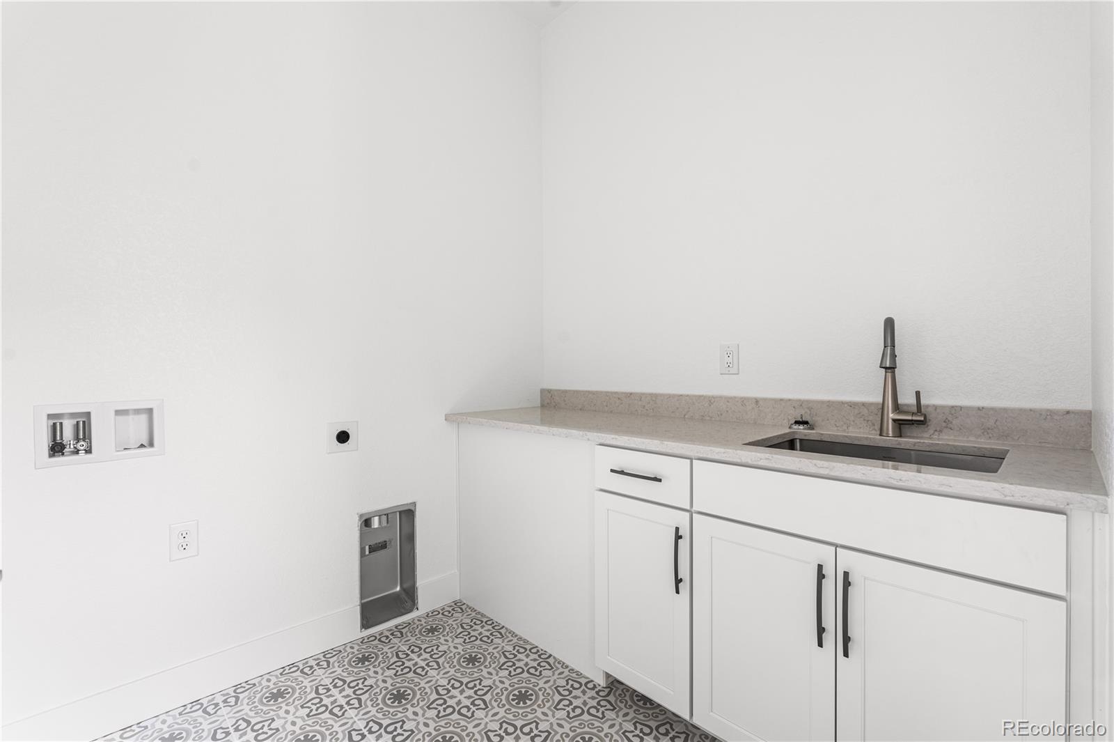 MLS Image #28 for 6845  fawn path way,castle pines, Colorado