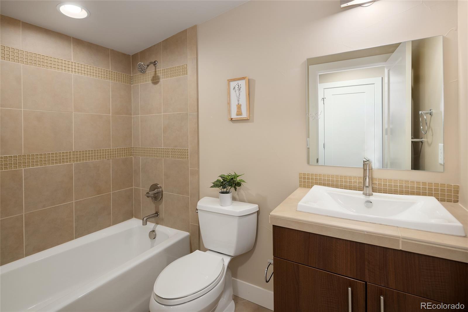 MLS Image #33 for 2511  bryant street,denver, Colorado