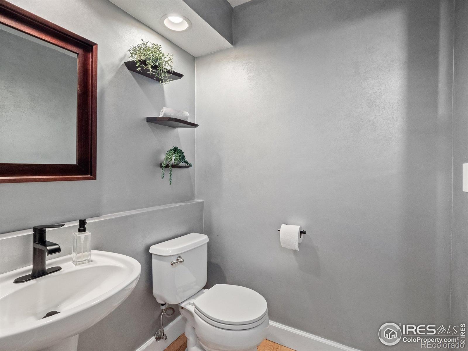 MLS Image #21 for 2069 n fork drive,lafayette, Colorado