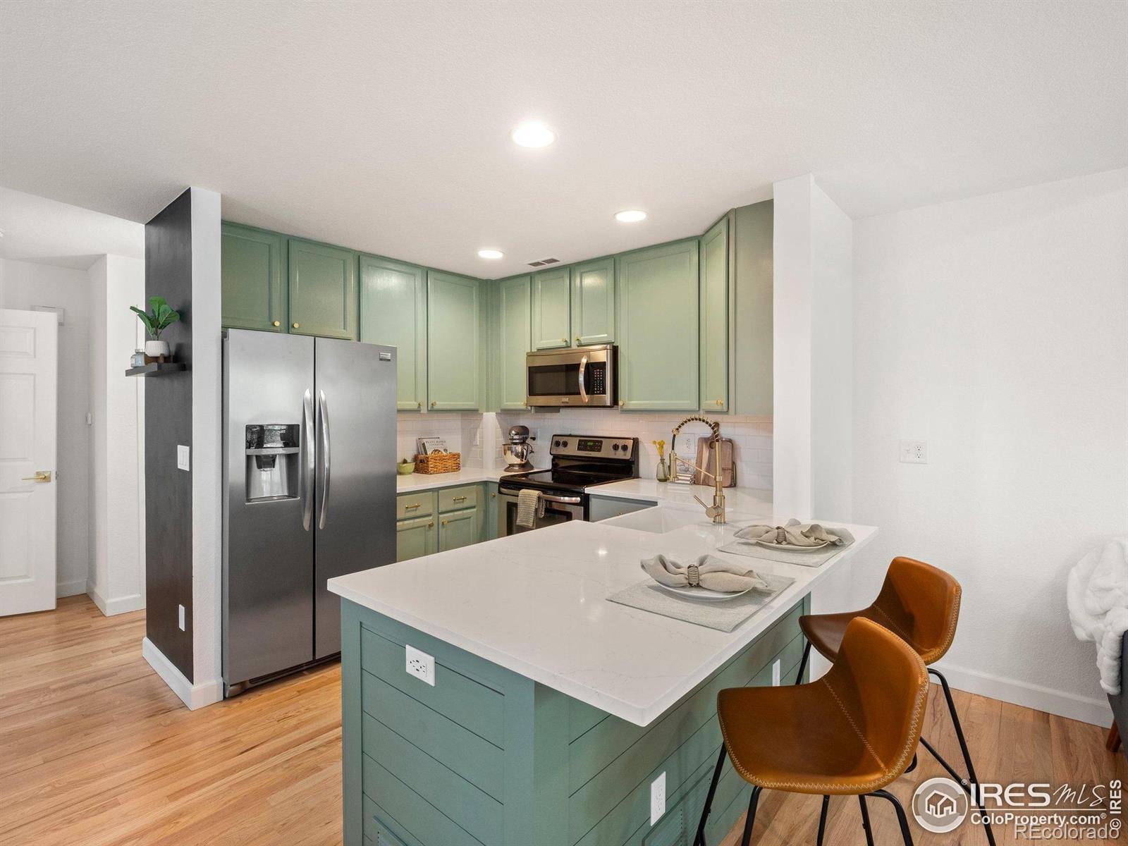MLS Image #6 for 2069 n fork drive,lafayette, Colorado