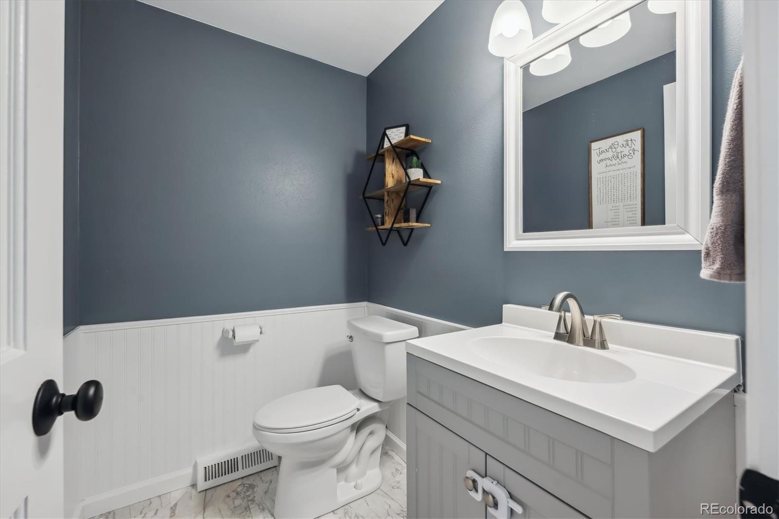 MLS Image #17 for 8201  allison court,arvada, Colorado