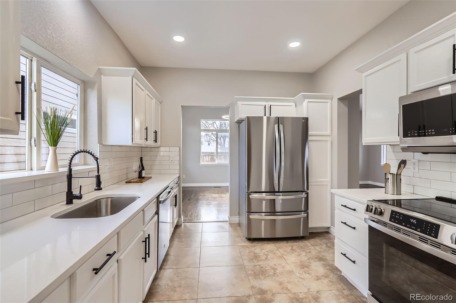 CMA Image for 10117  wyandott circle,Thornton, Colorado