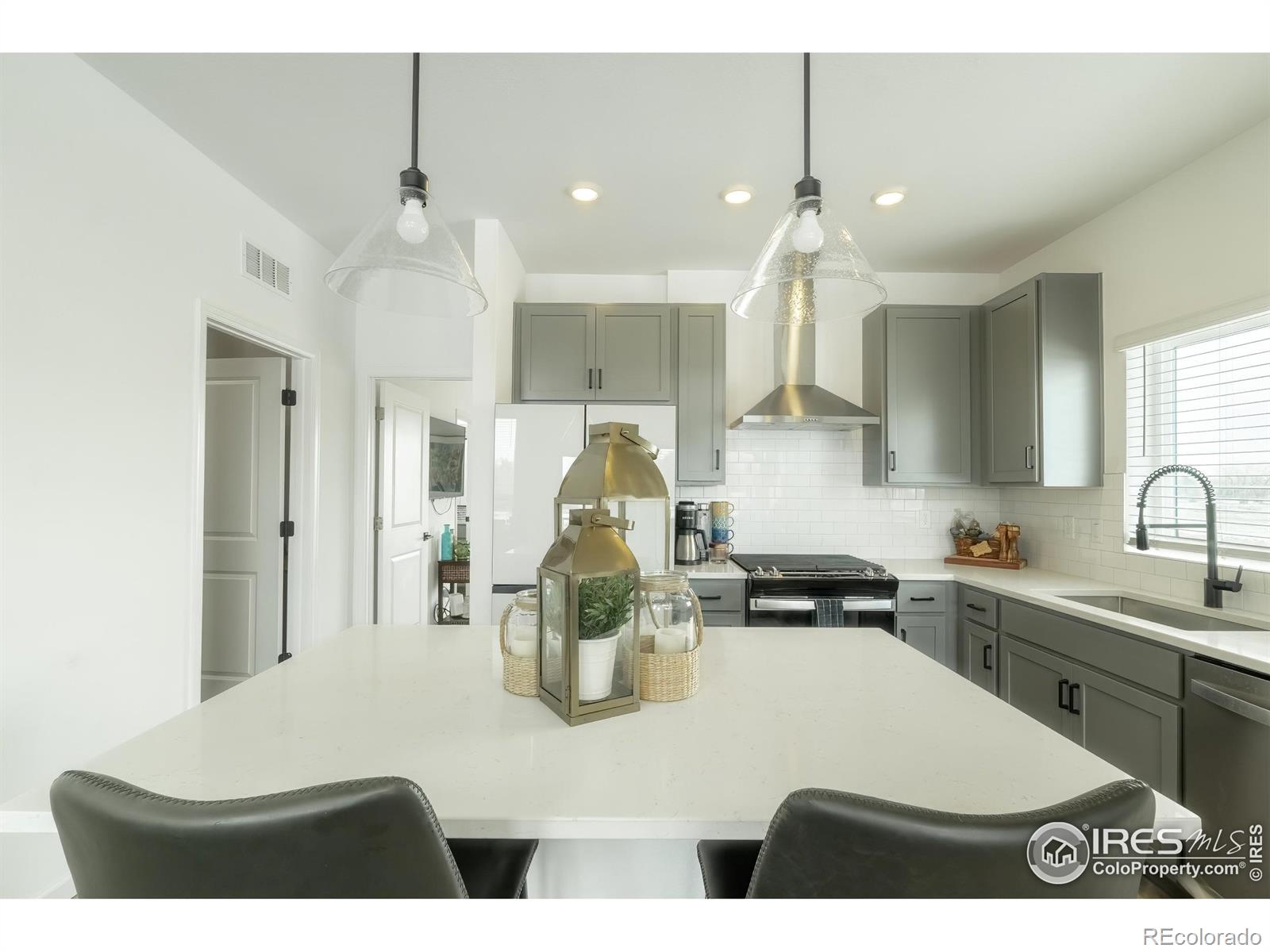 MLS Image #9 for 1021  birdwhistle lane,fort collins, Colorado