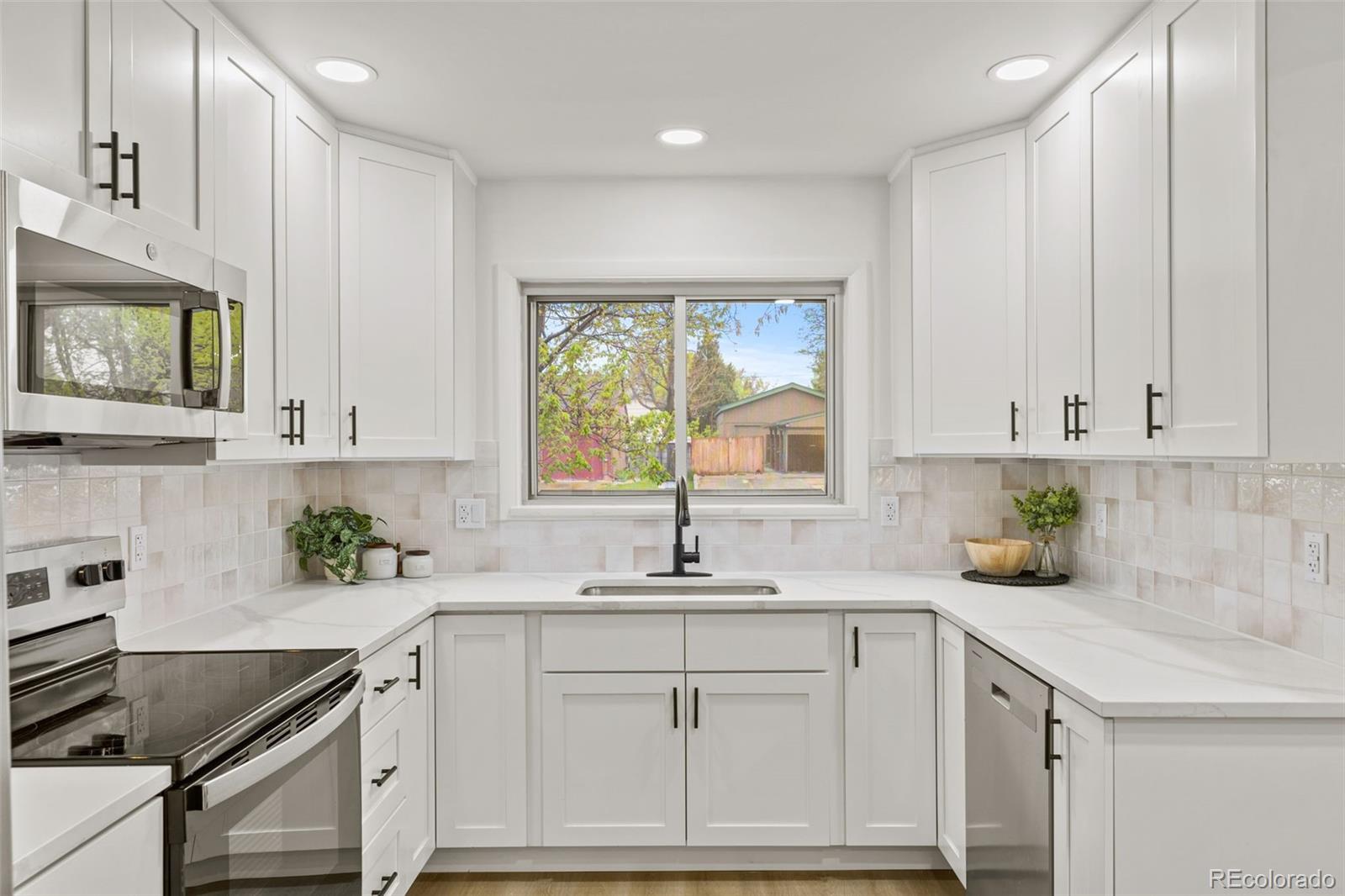 MLS Image #13 for 1327 e 108th place,northglenn, Colorado