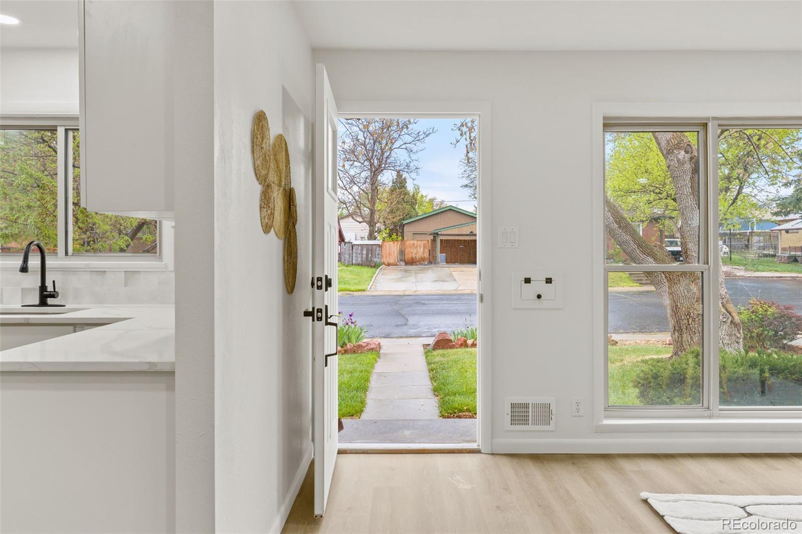 MLS Image #2 for 1327 e 108th place,northglenn, Colorado