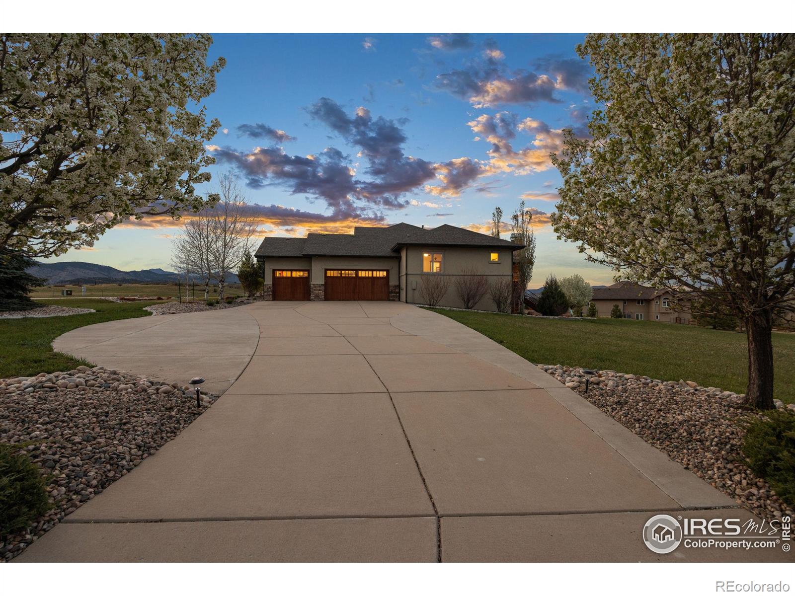 MLS Image #2 for 915  wheatridge court,loveland, Colorado