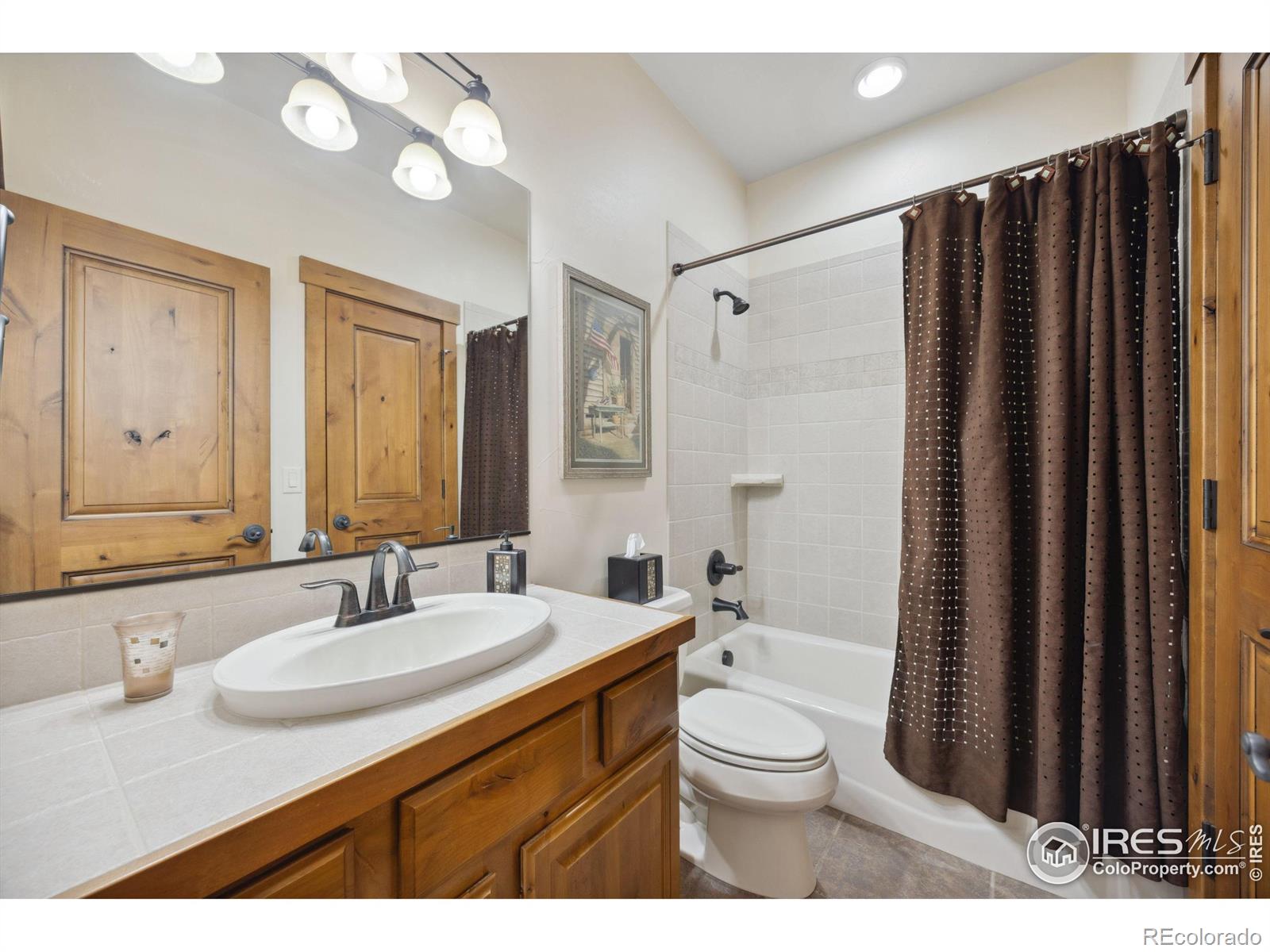 MLS Image #34 for 915  wheatridge court,loveland, Colorado