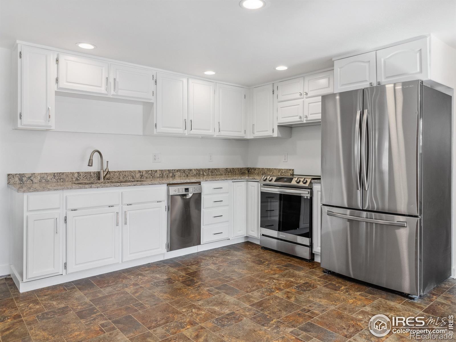 MLS Image #10 for 821  big horn drive,estes park, Colorado