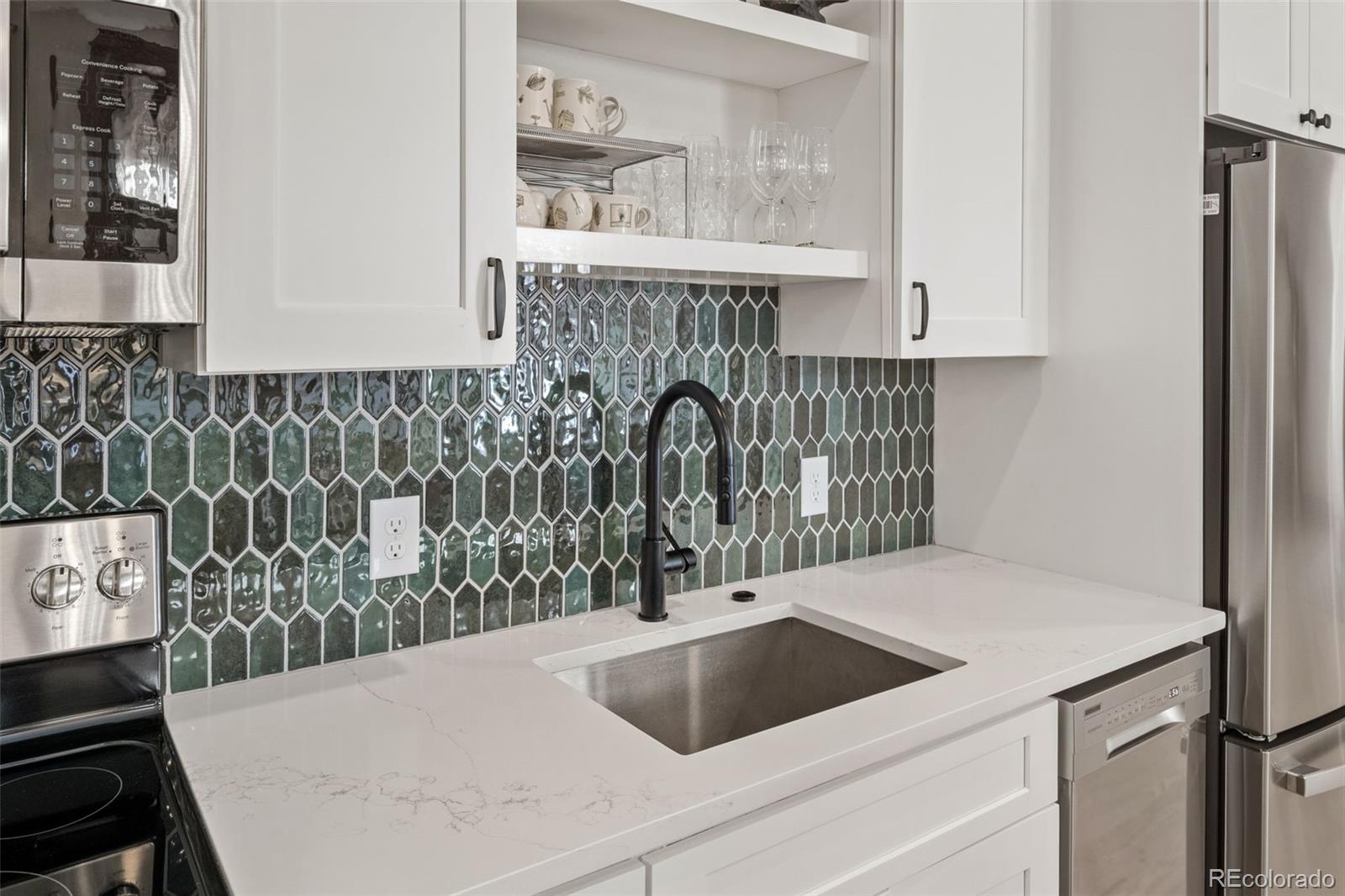MLS Image #11 for 1763 n williams street,denver, Colorado