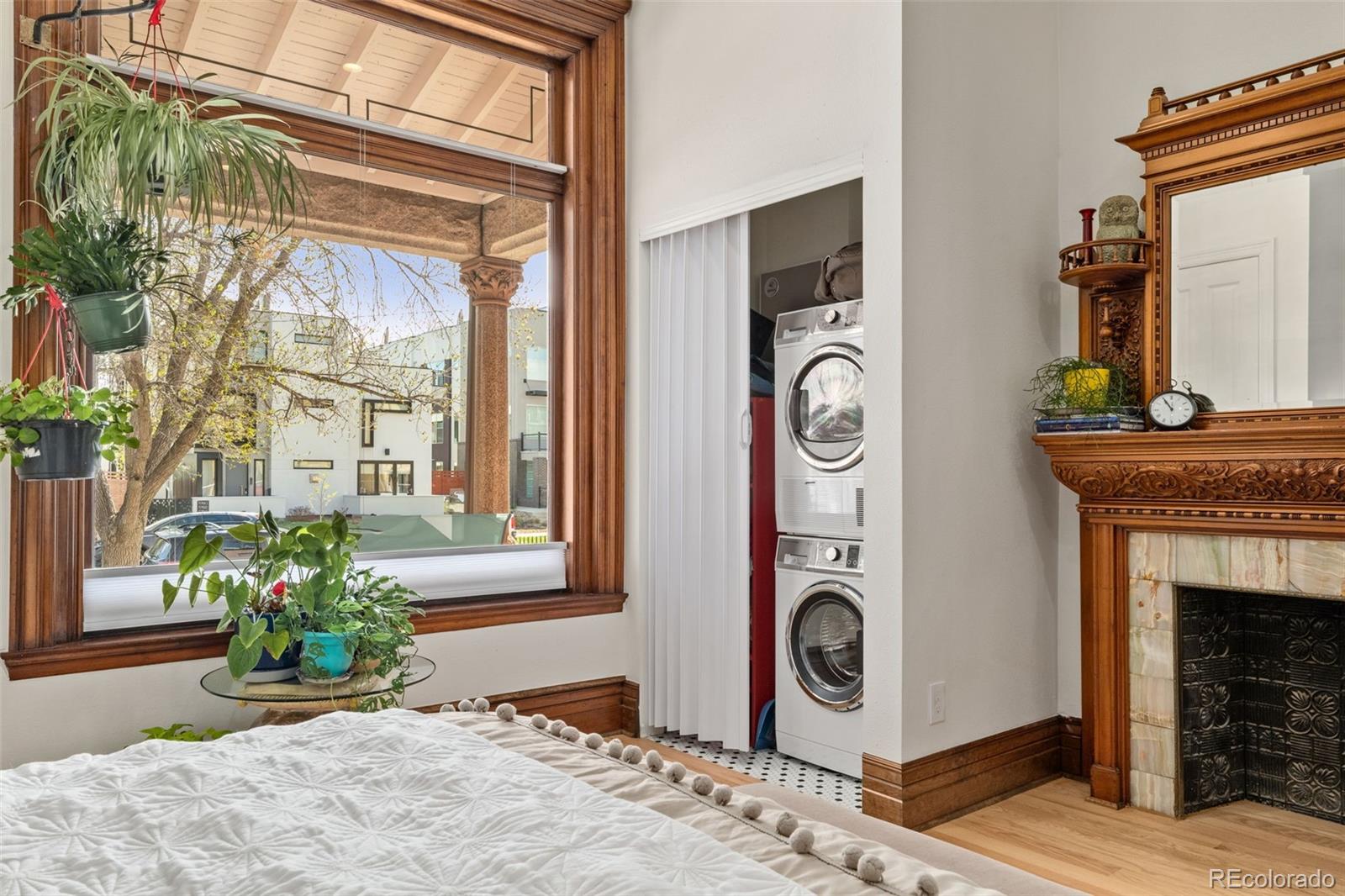 MLS Image #14 for 1763 n williams street,denver, Colorado