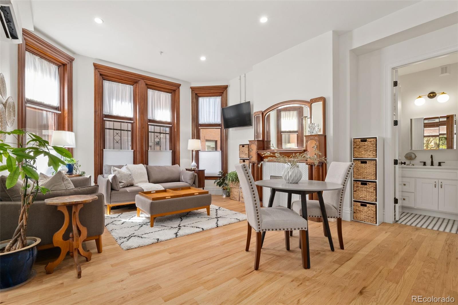 MLS Image #6 for 1763 n williams street,denver, Colorado
