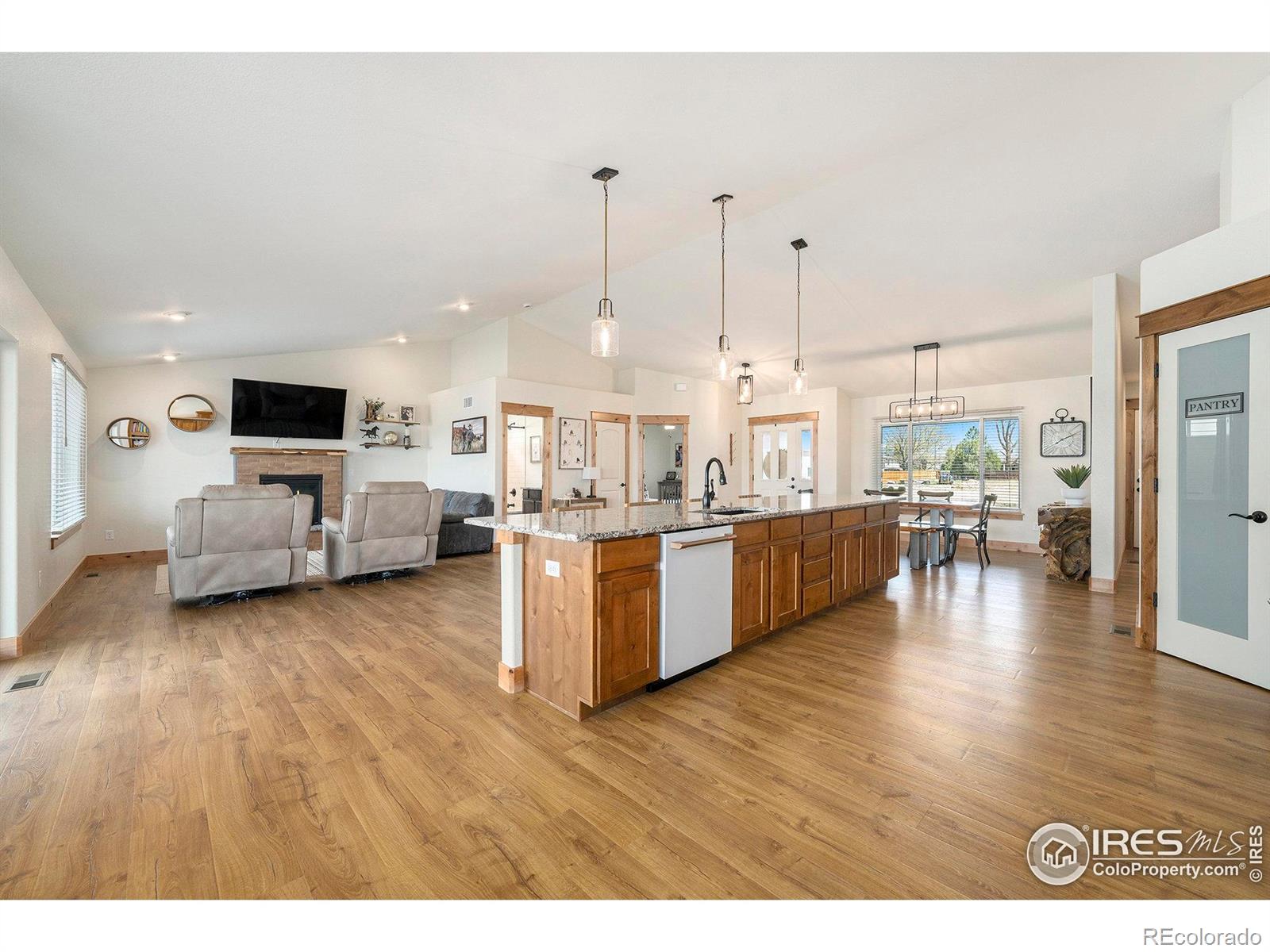 MLS Image #4 for 106 w park avenue,johnstown, Colorado