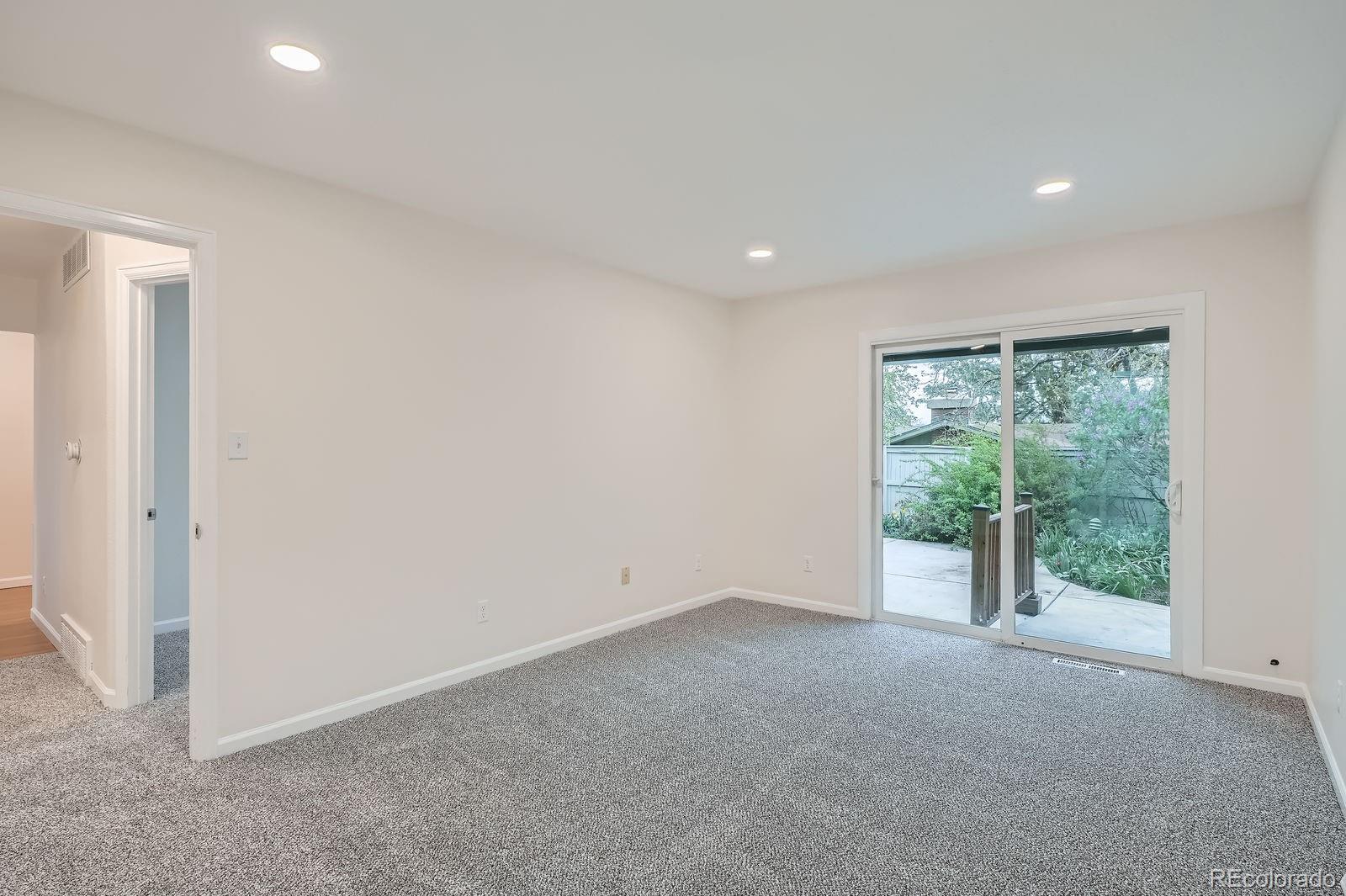MLS Image #14 for 178 s vance court,lakewood, Colorado