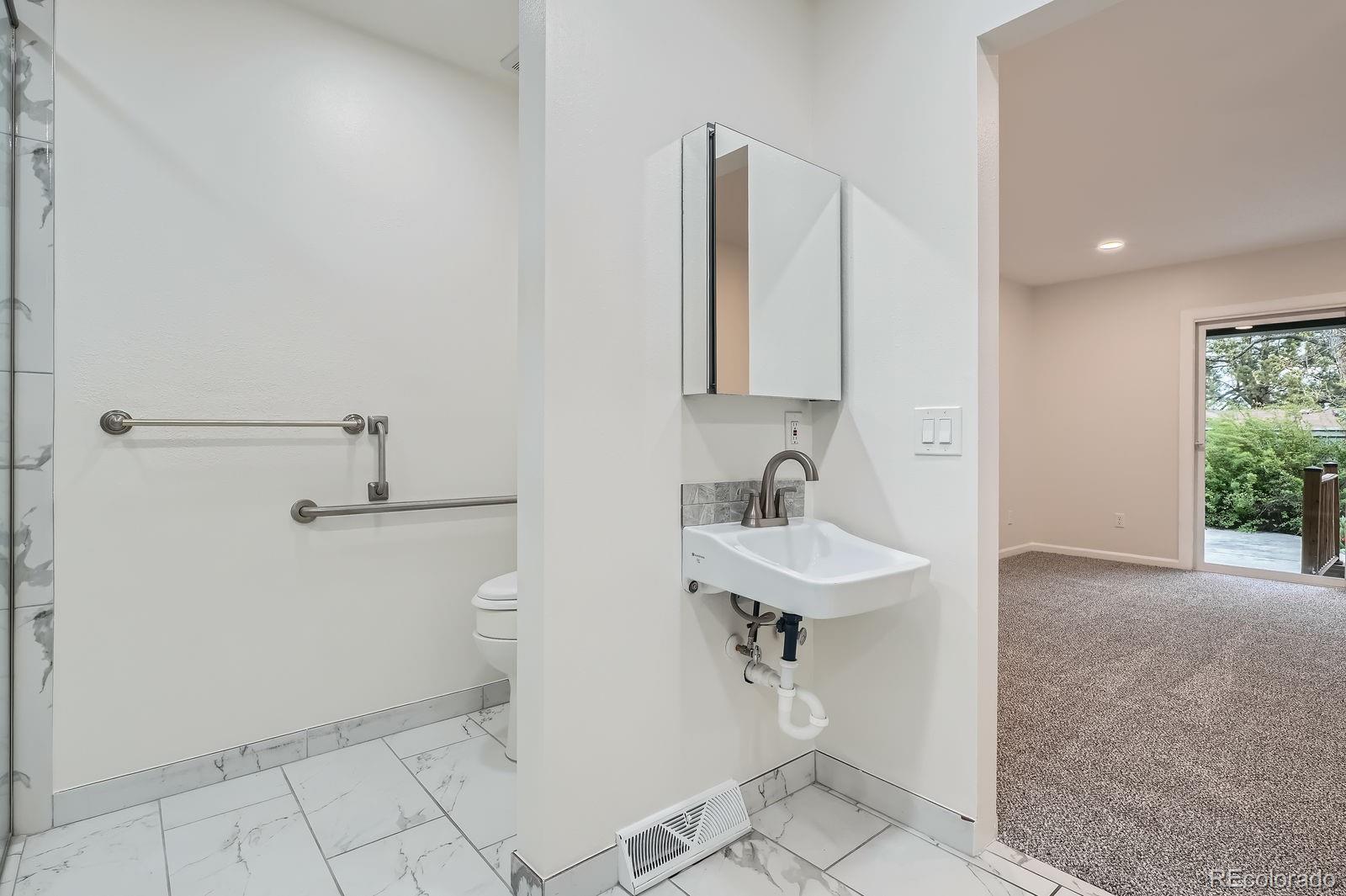 MLS Image #16 for 178 s vance court,lakewood, Colorado