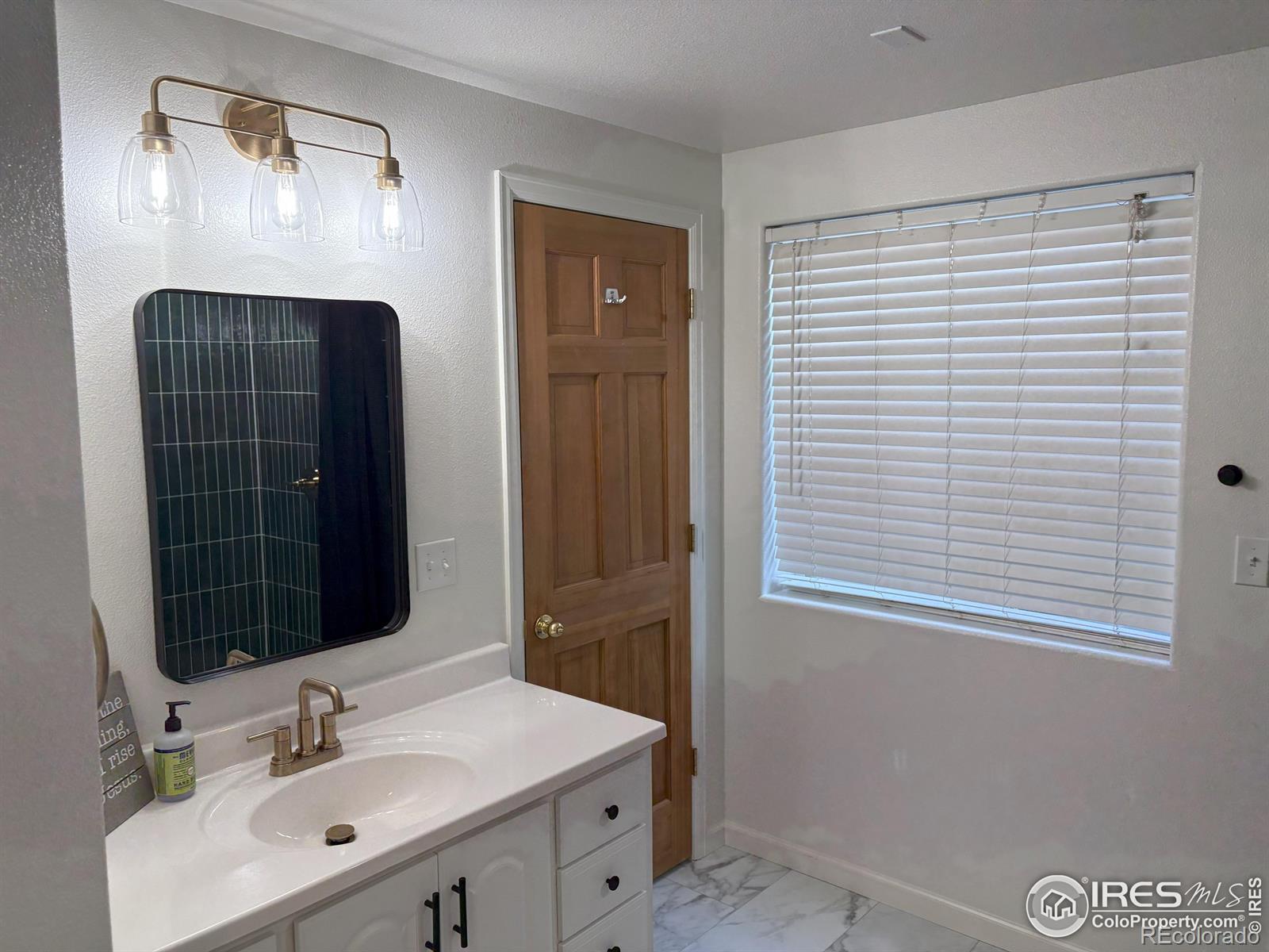MLS Image #21 for 318 e iowa avenue,berthoud, Colorado