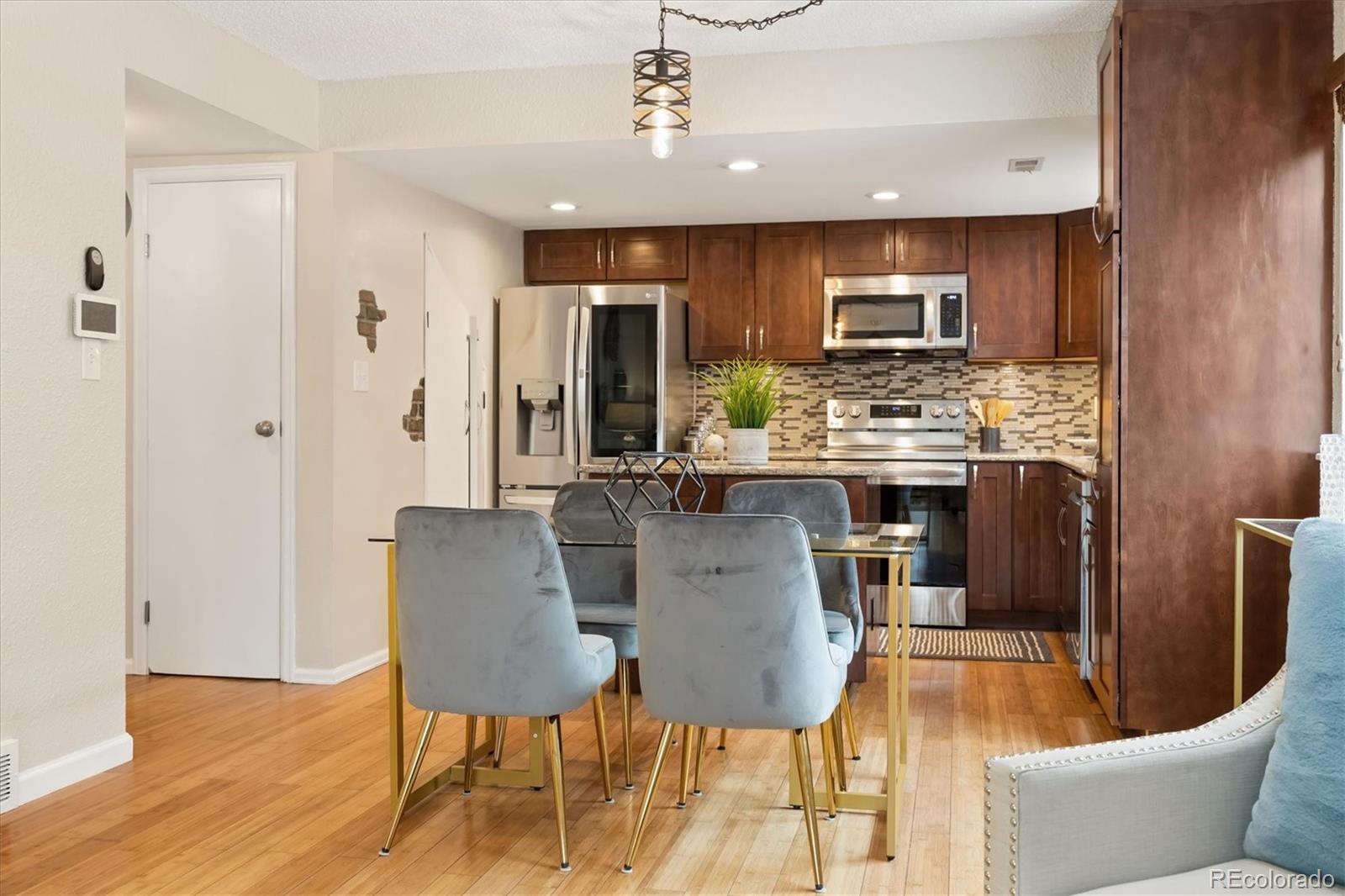 MLS Image #13 for 542 w crestline circle 8b1,littleton, Colorado