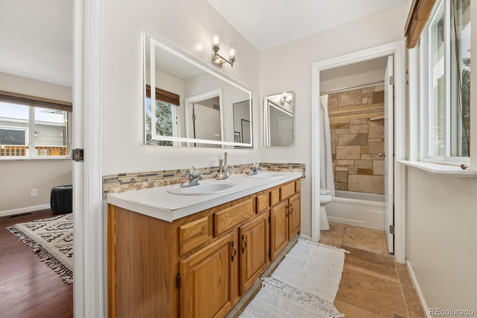 MLS Image #21 for 542 w crestline circle 8b1,littleton, Colorado