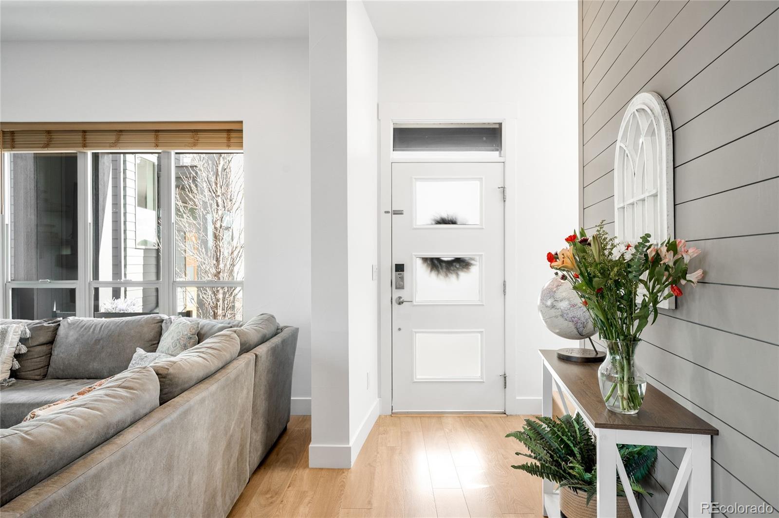 MLS Image #11 for 5260  akron street,denver, Colorado