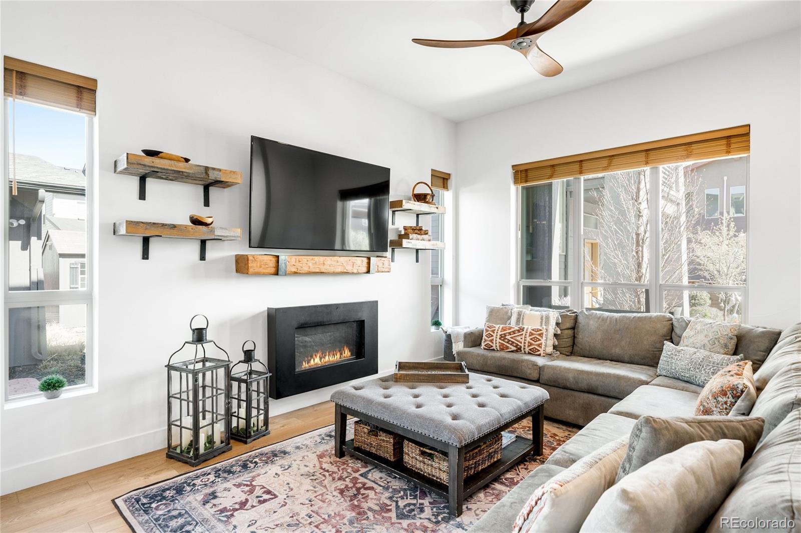 MLS Image #9 for 5260  akron street,denver, Colorado