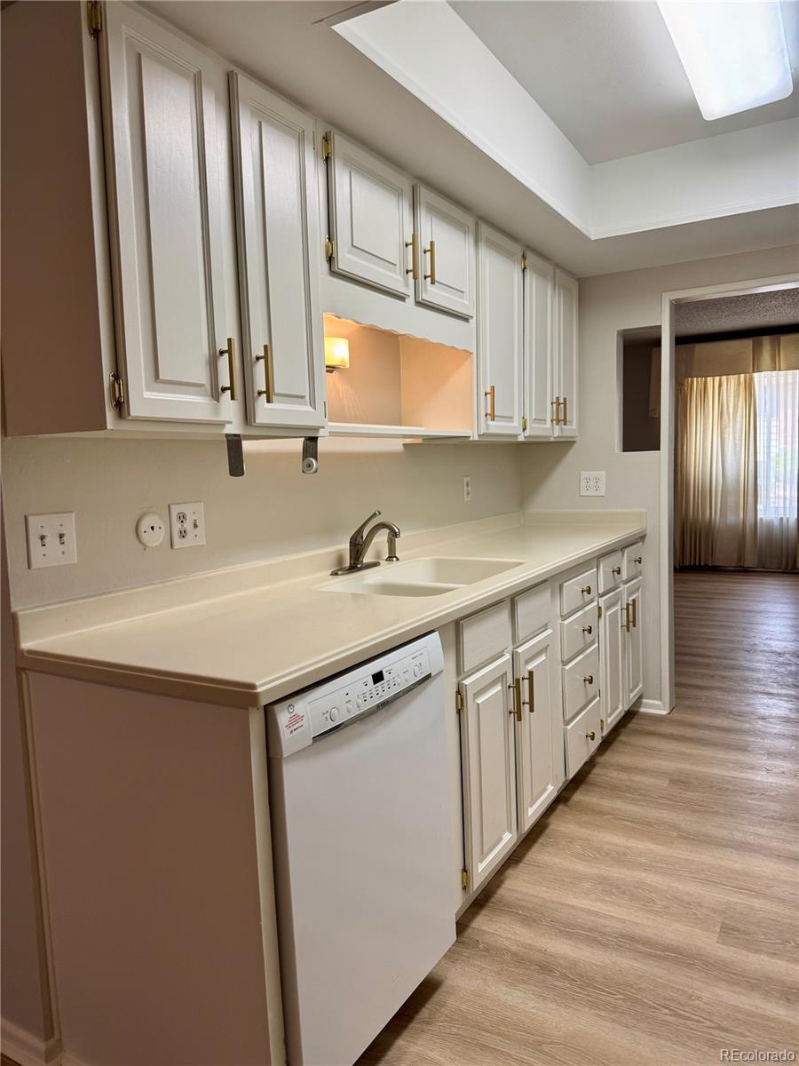 MLS Image #4 for 769 s youngfield court,lakewood, Colorado